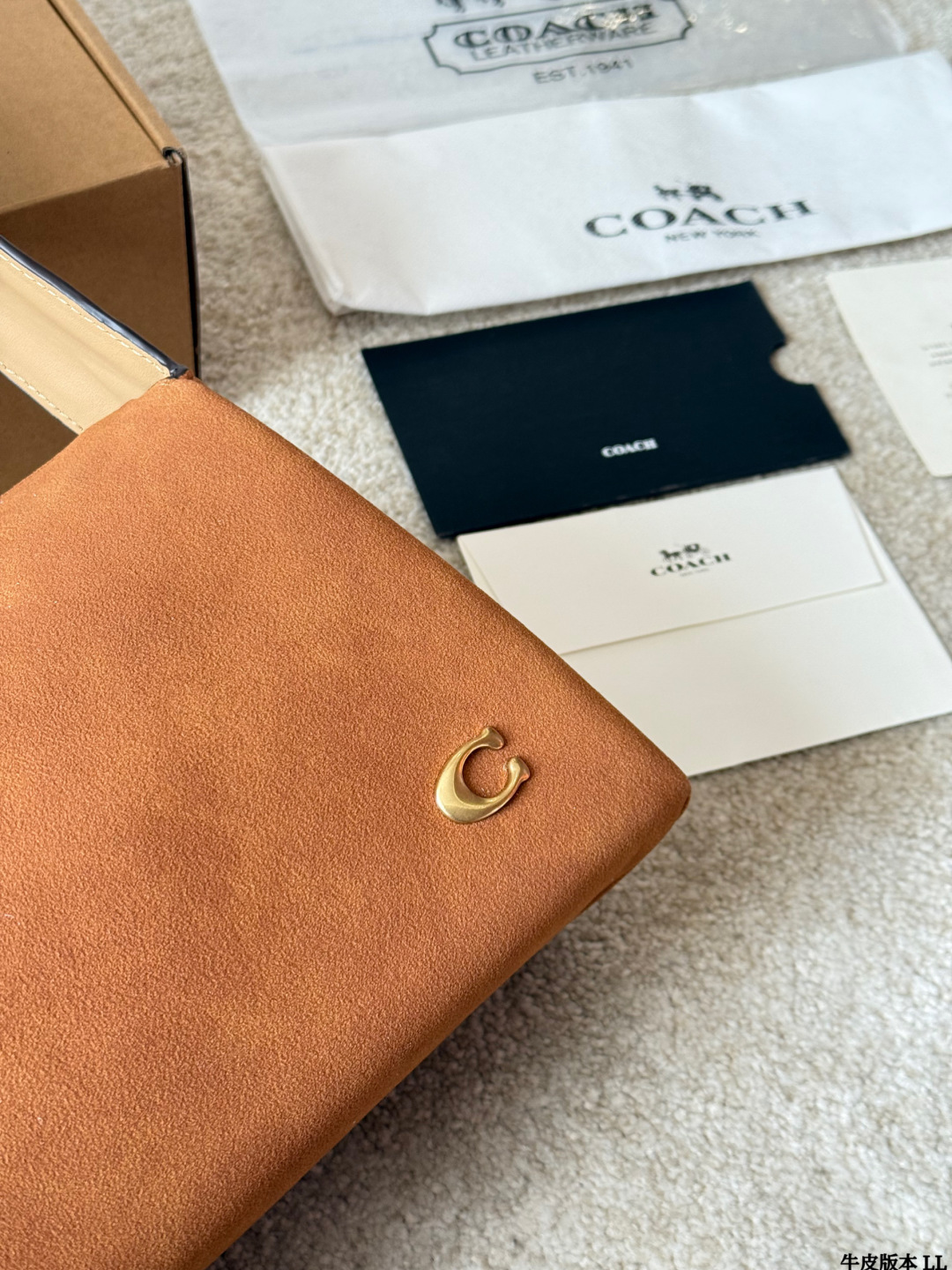 27300-COACH-450 gallery