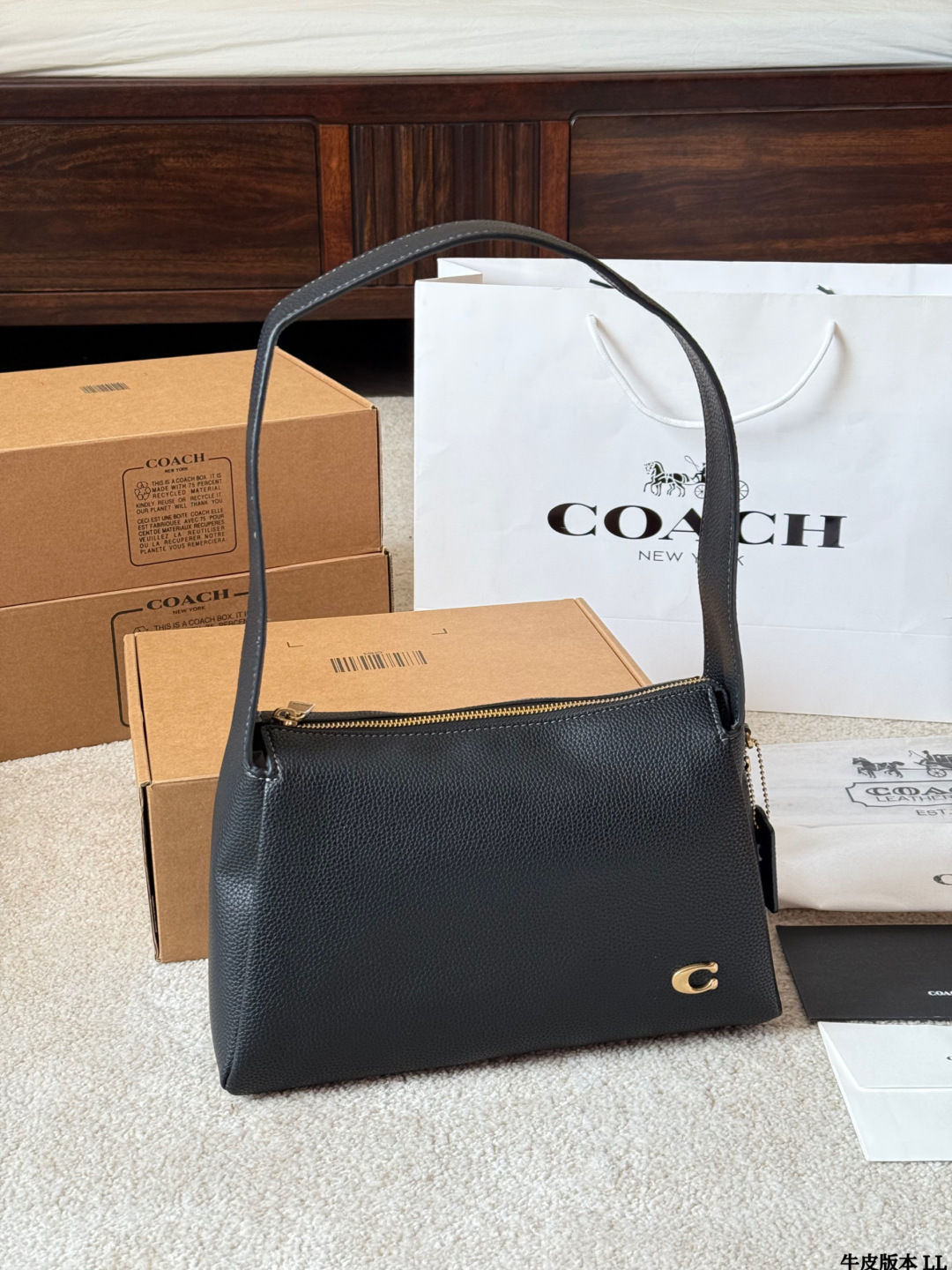 27300-COACH-450 gallery