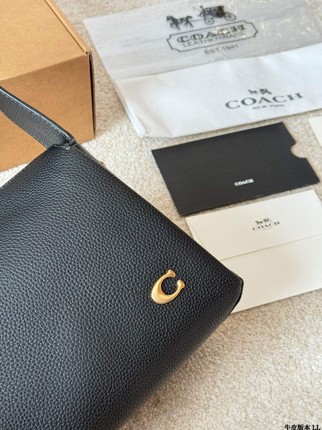 27300-COACH-450 gallery