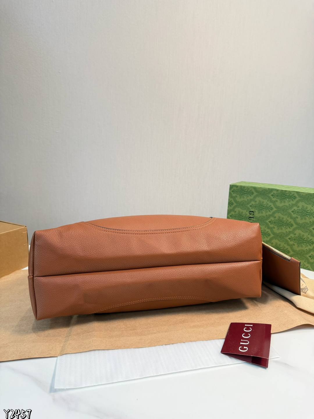 27305-Gucci-485 gallery