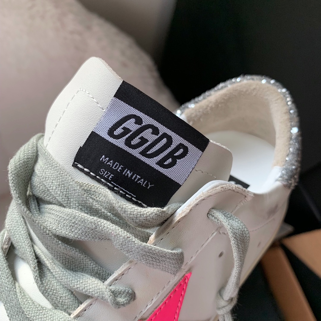 27310-Golden-715 gallery