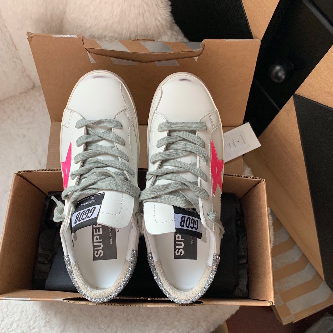 27310-Golden-715 gallery