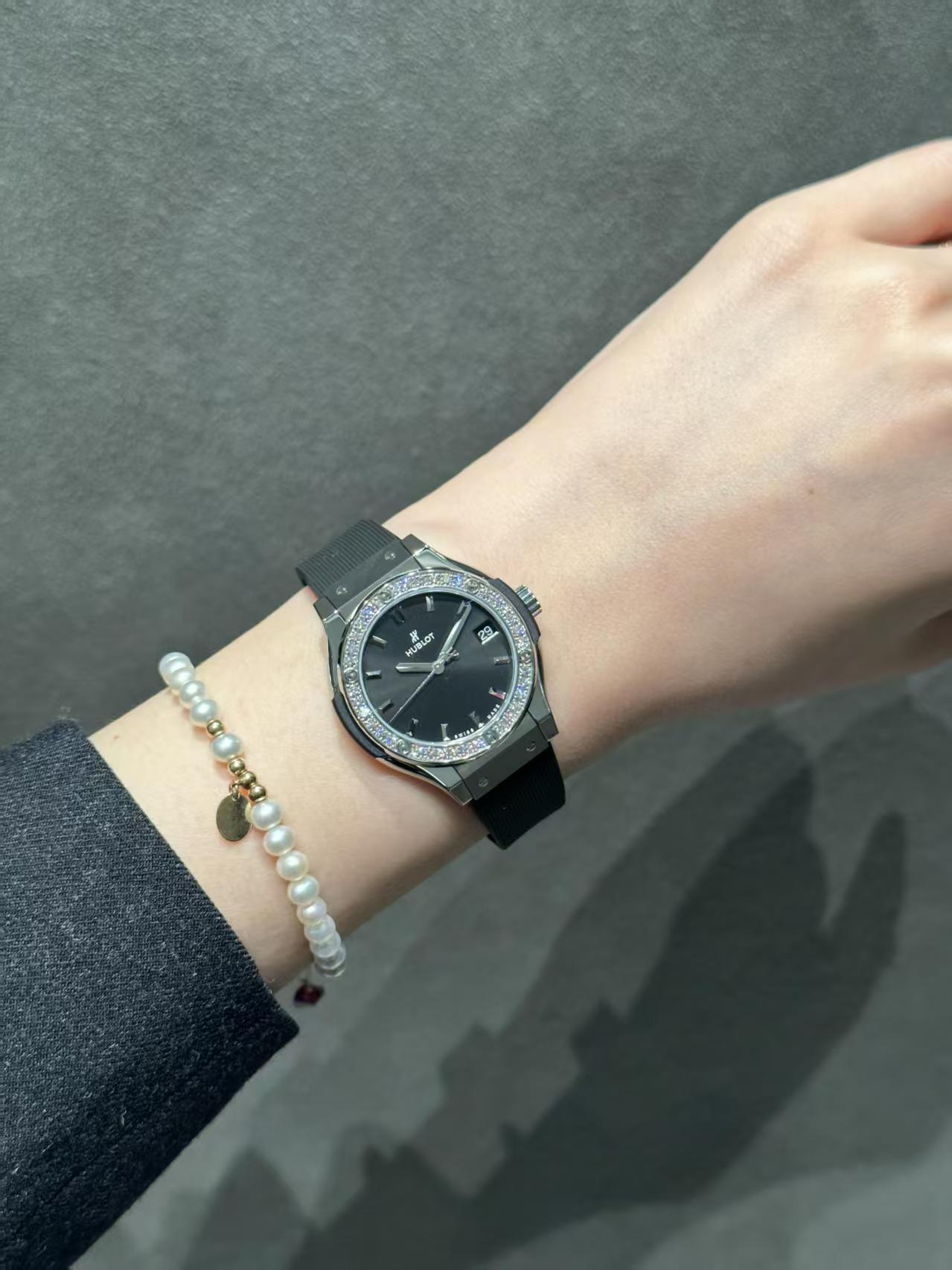 27314-Hublot & Hublot-1800 gallery