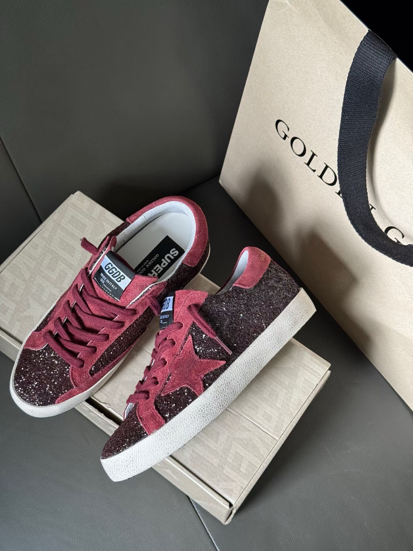 27318-Golden-715 gallery