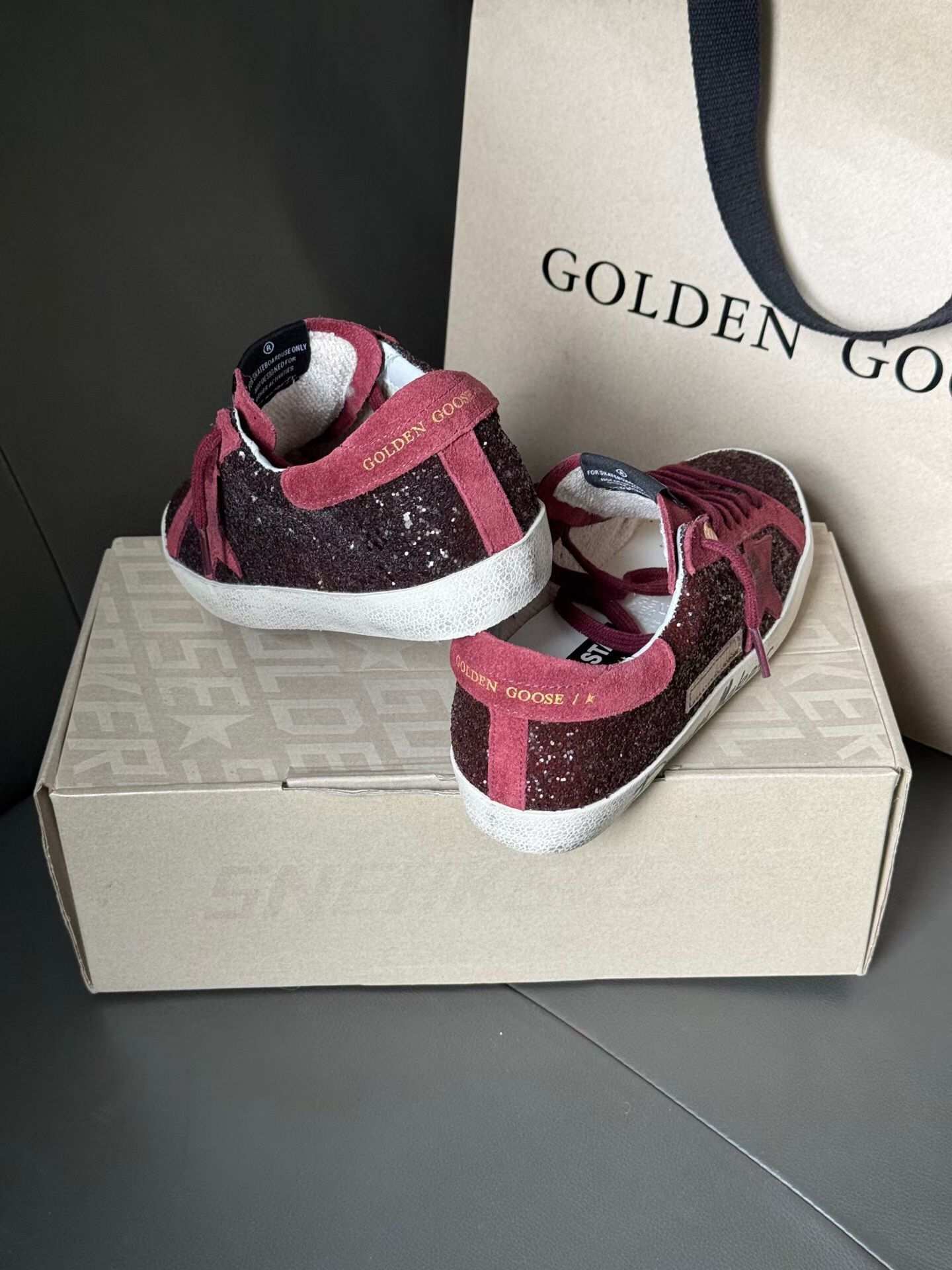 27318-Golden-715 gallery