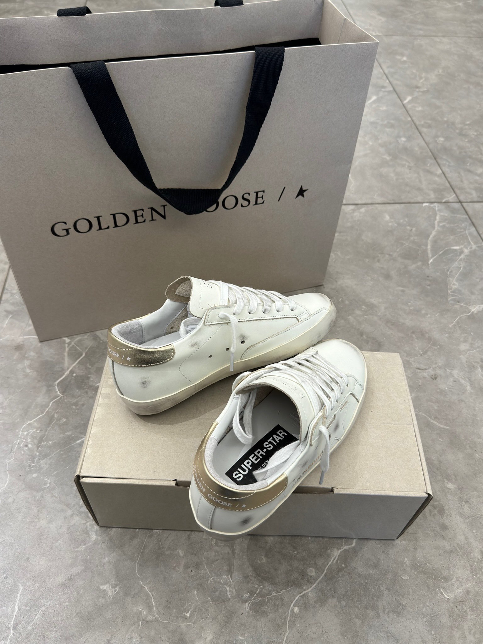 27319-Golden-715 gallery