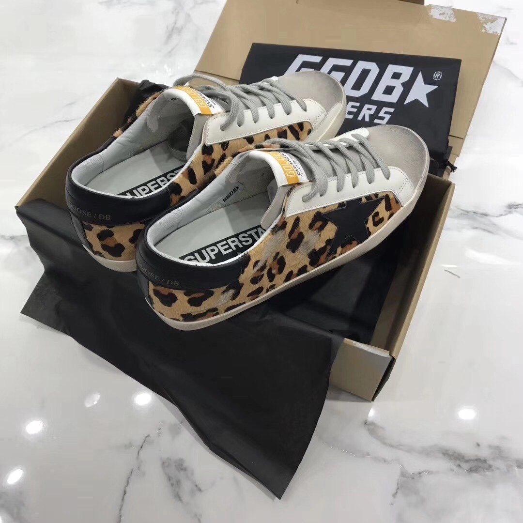 27319-Golden-715 gallery