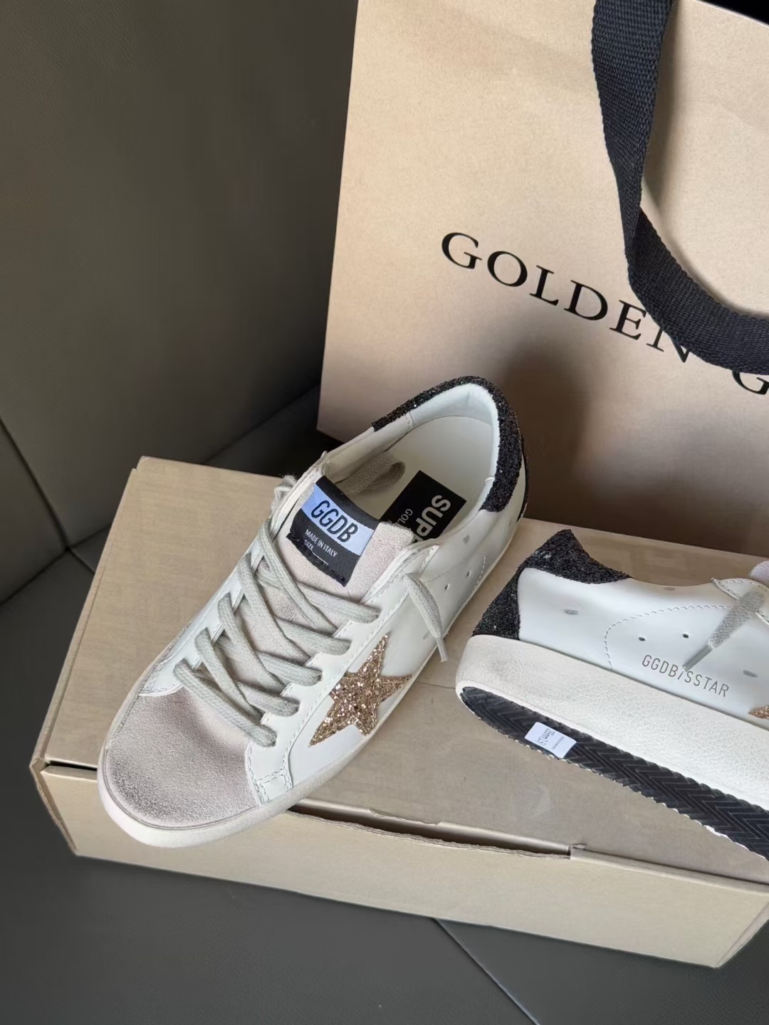 27319-Golden-715 gallery