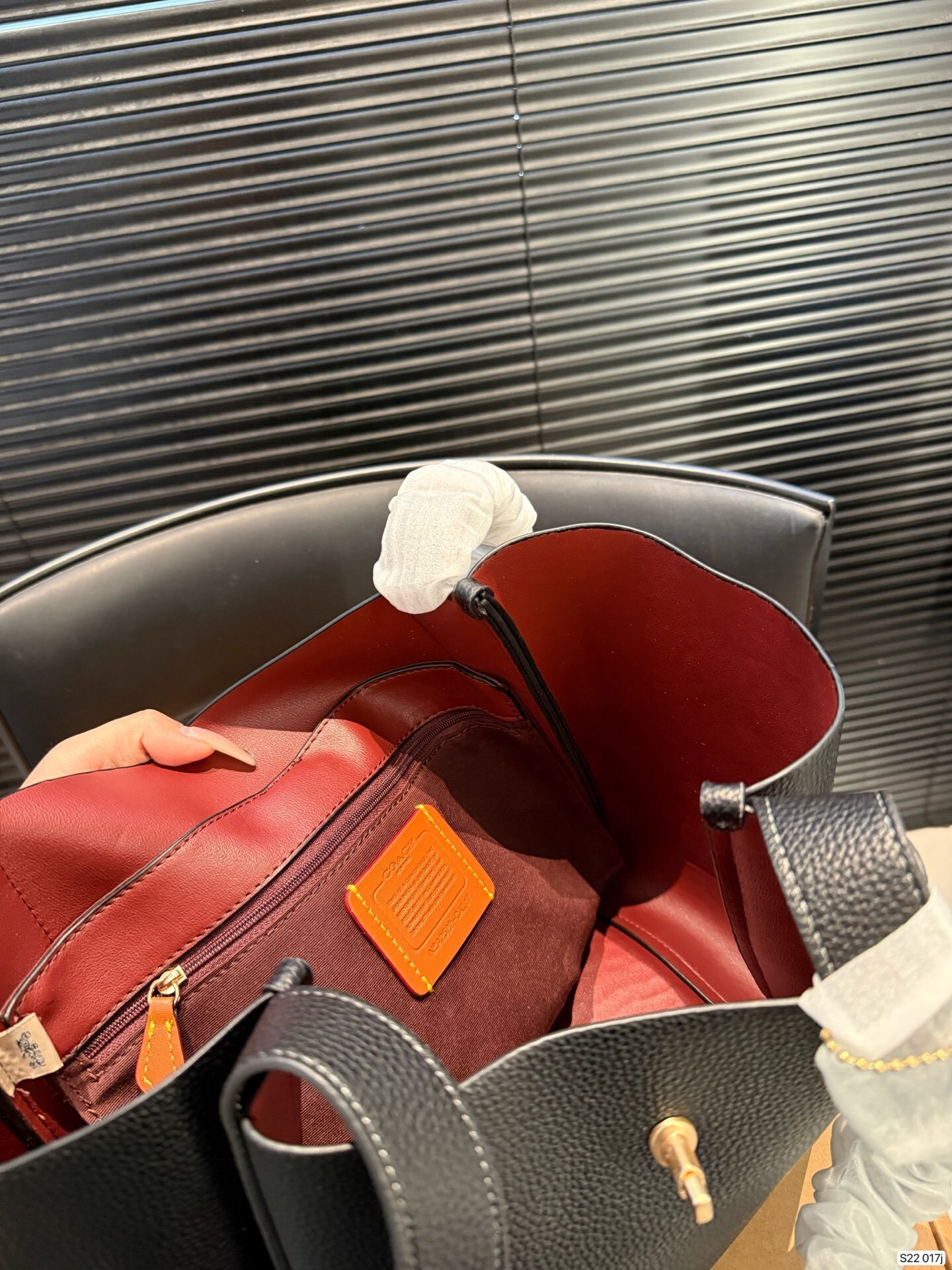 27321-COACH-488 gallery