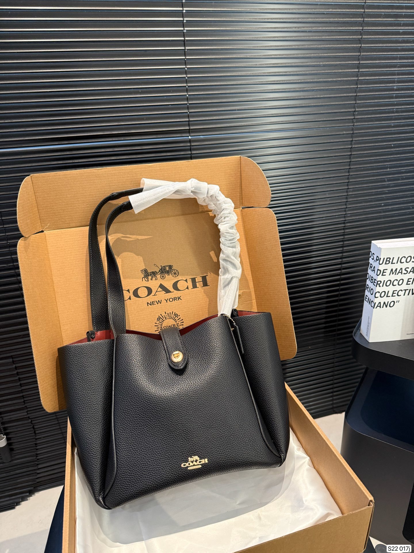 27321-COACH-488 gallery