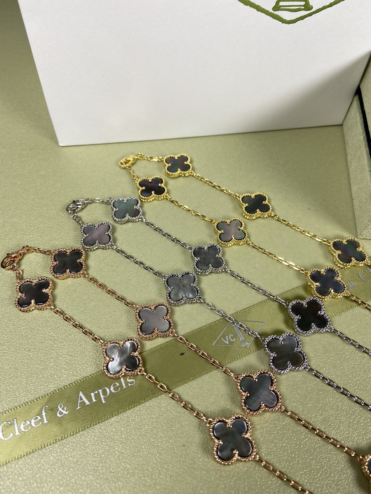 27322-VCA--635 gallery