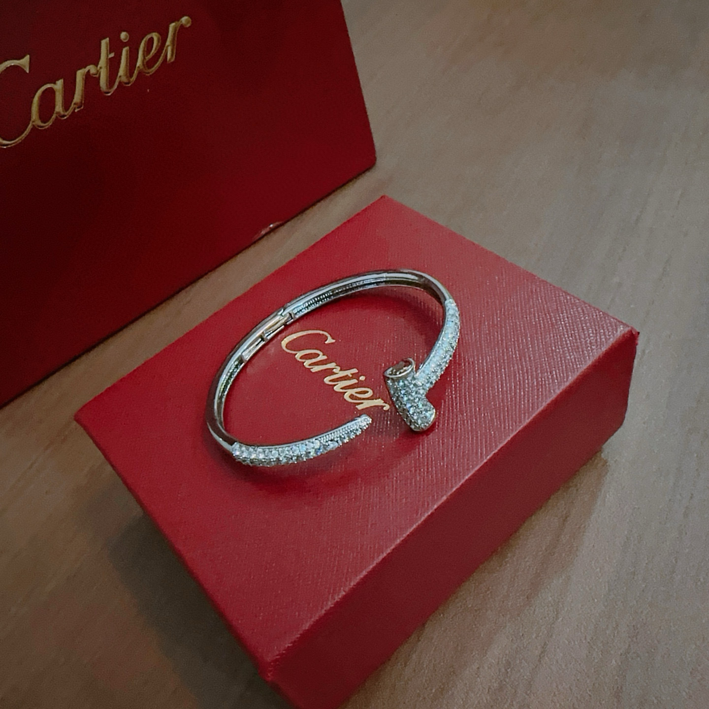 27330-Cartier-560 gallery