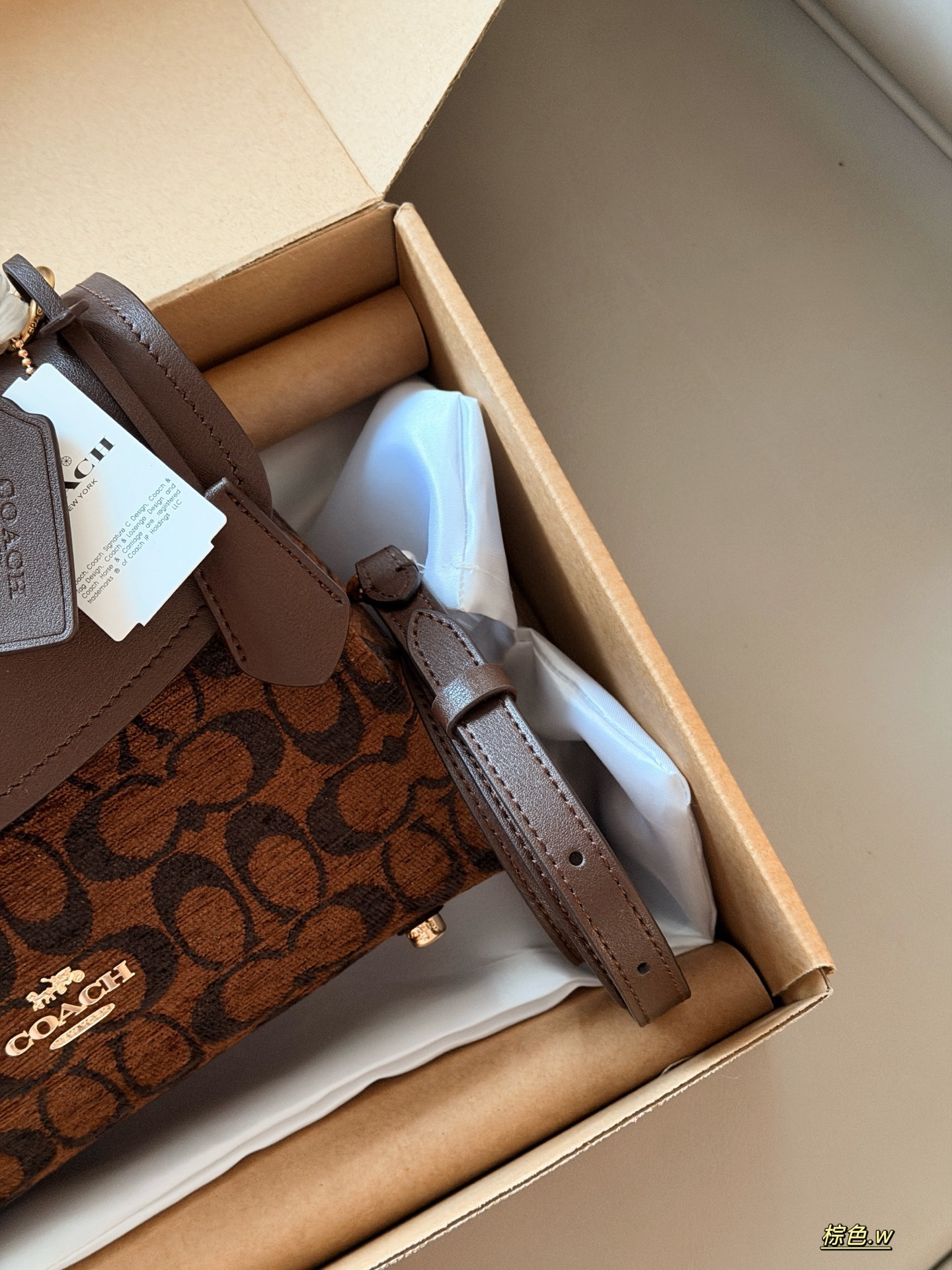 27335-COACH-500 gallery