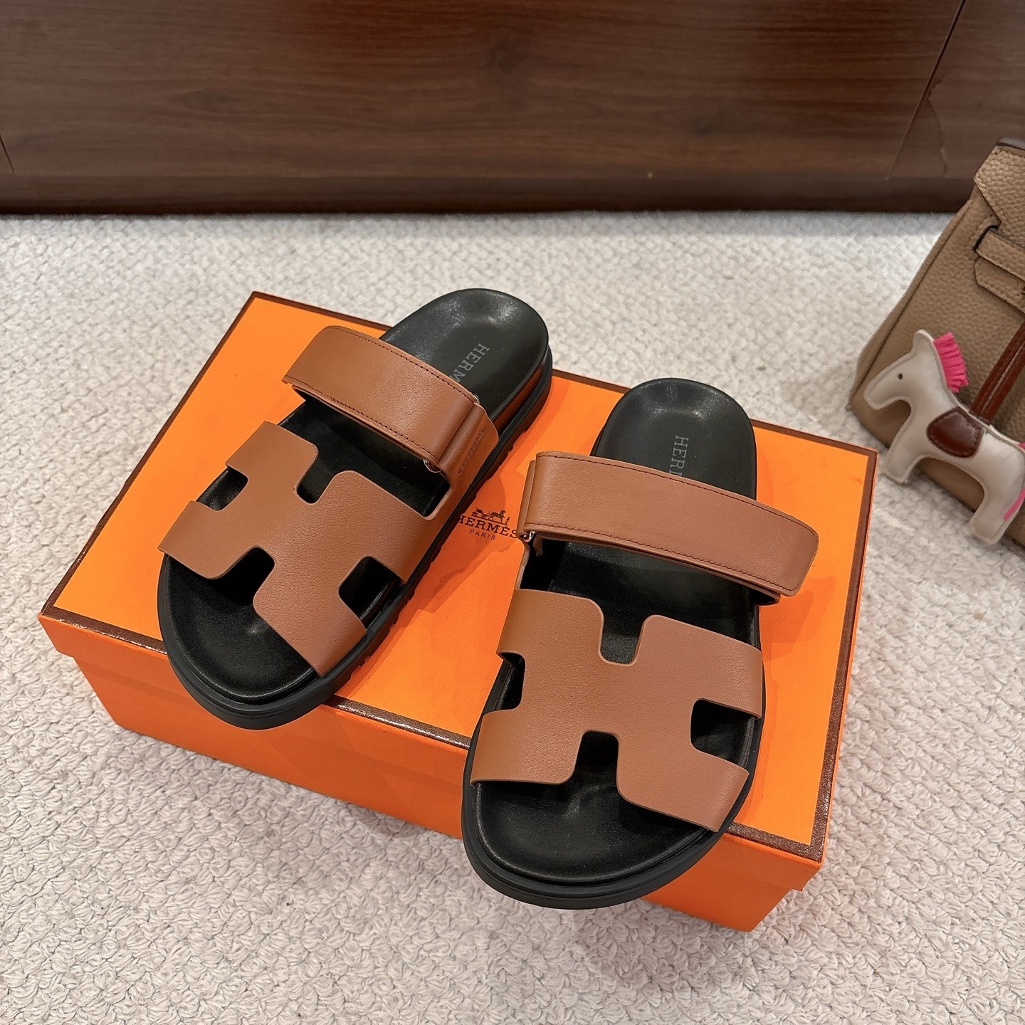 27337-Hermès-690 gallery