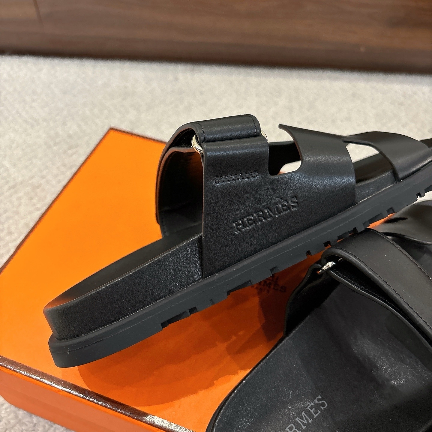 27337-Hermès-690 gallery