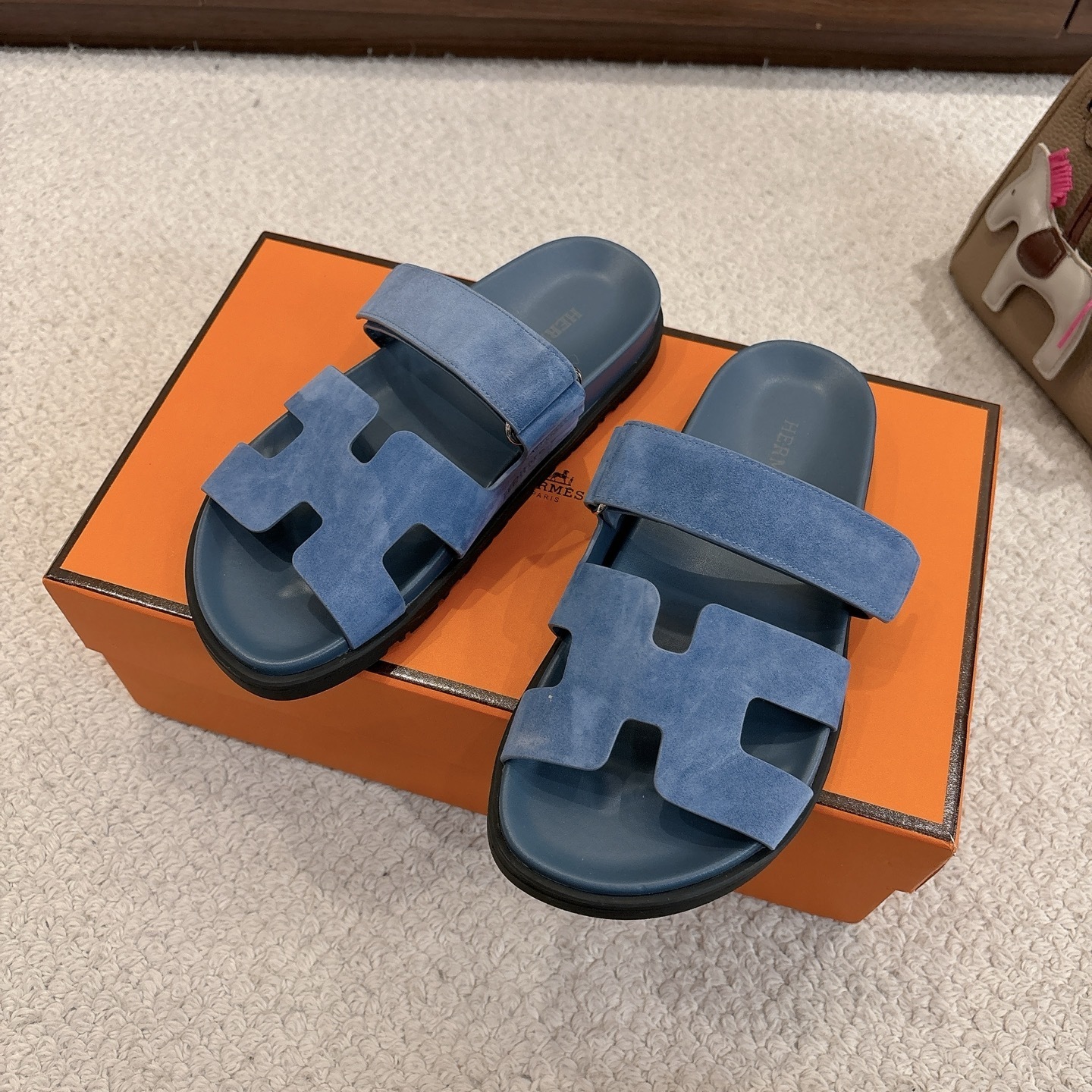 27337-Hermès-690 gallery