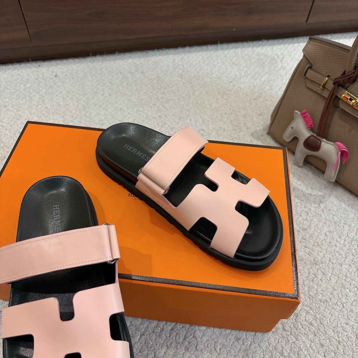 27337-Hermès-690 gallery