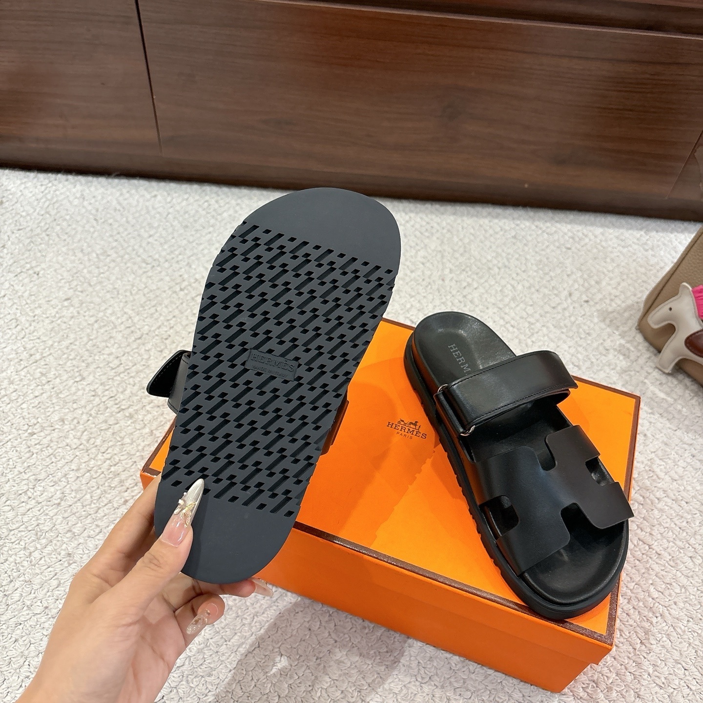 27337-Hermès-690 gallery