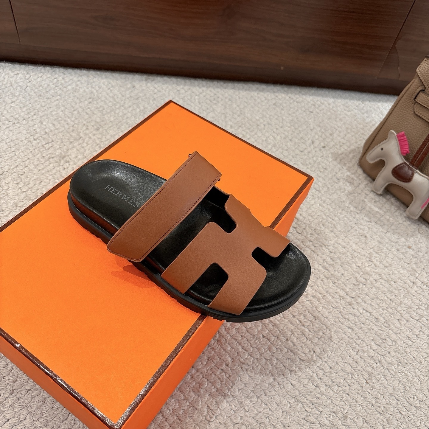 27337-Hermès-690 gallery