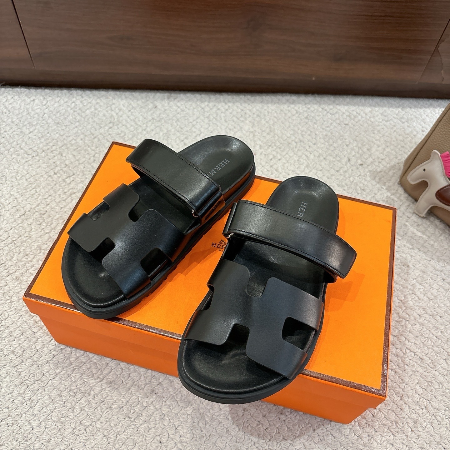 27337-Hermès-690 gallery