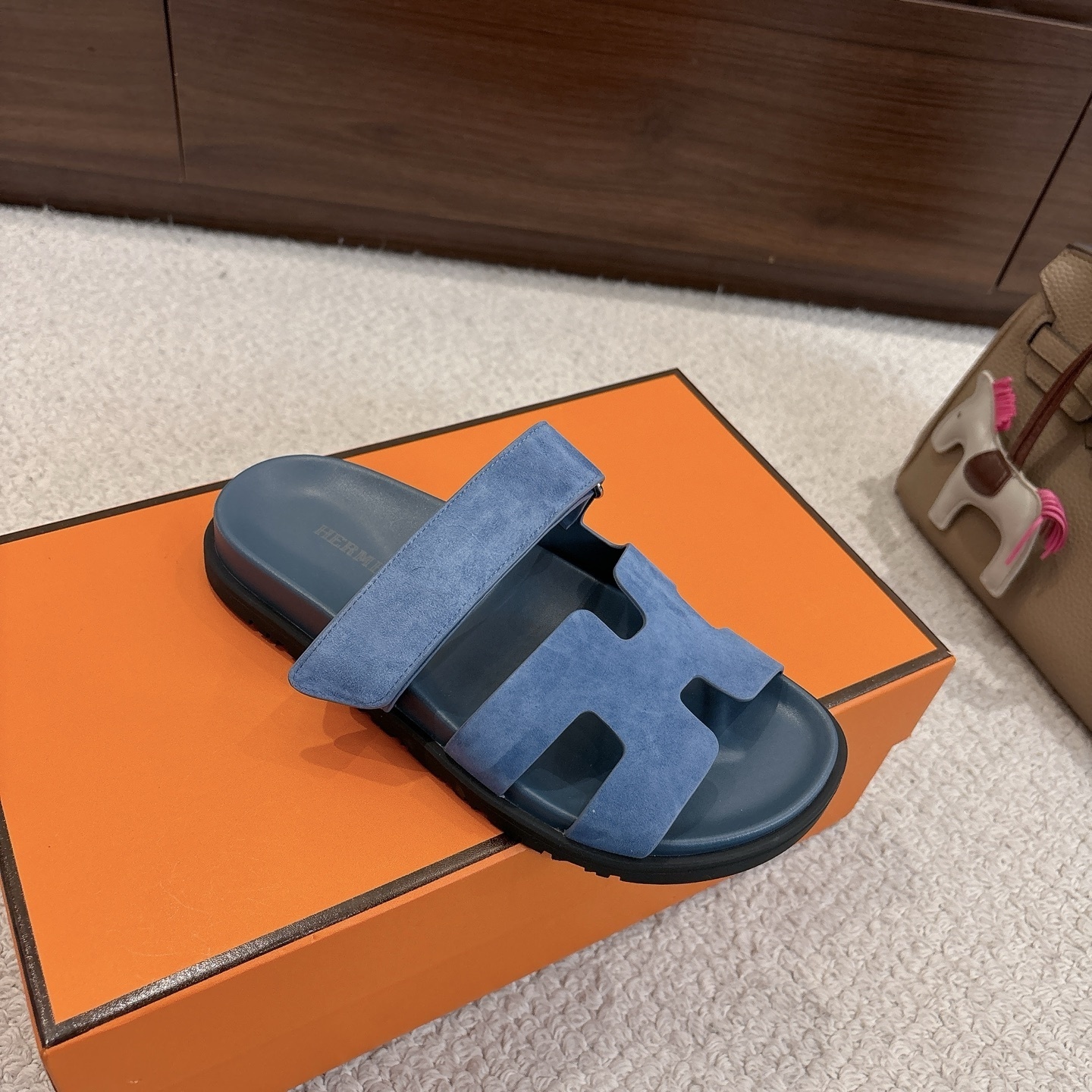 27337-Hermès-690 gallery