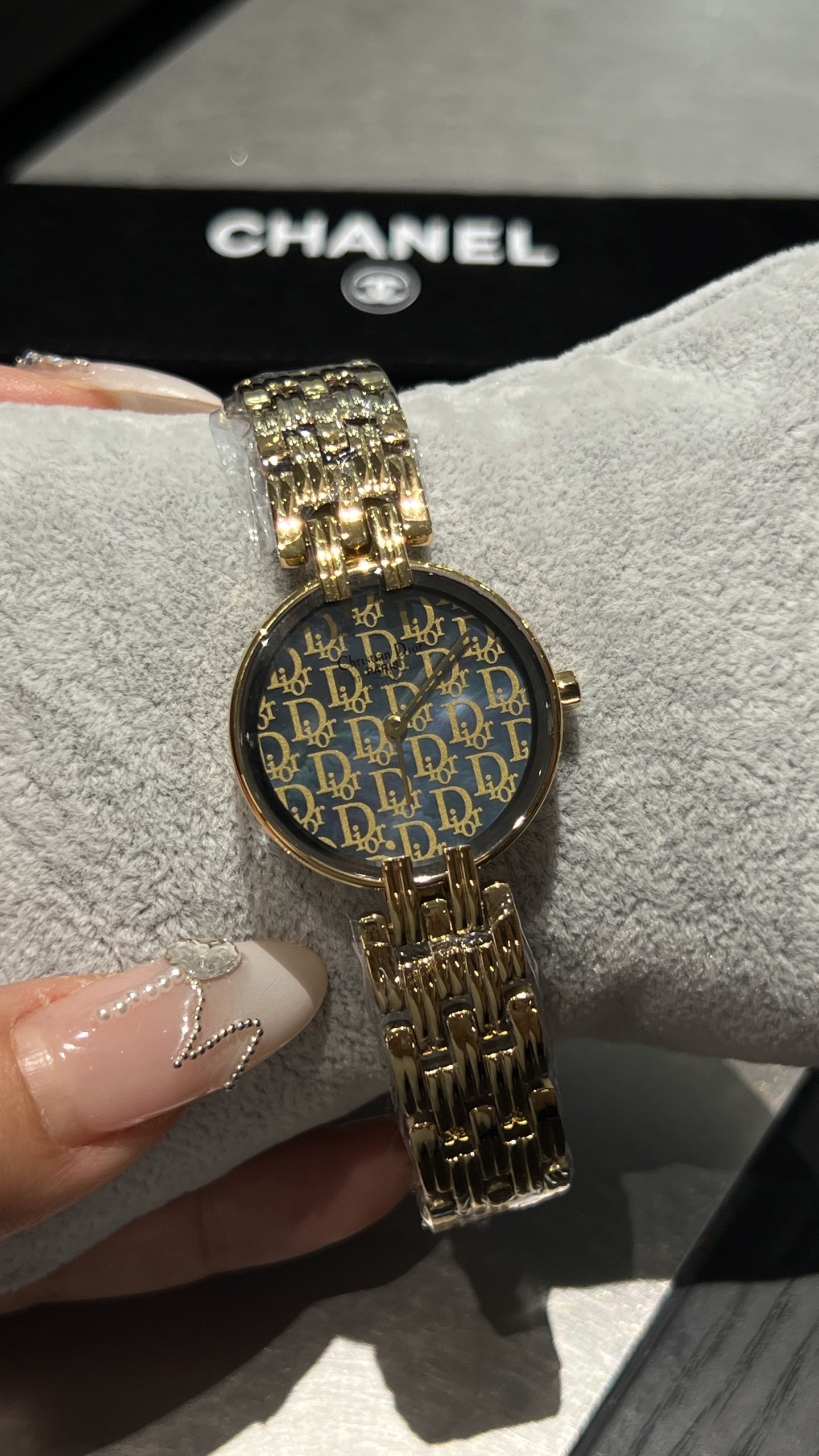 27340-DIOR-1315 gallery