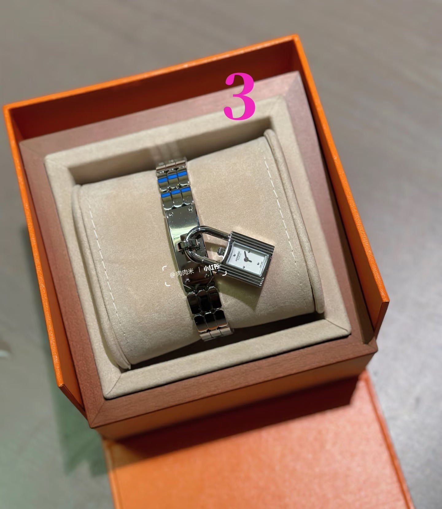 27341-Hermès-2100 gallery