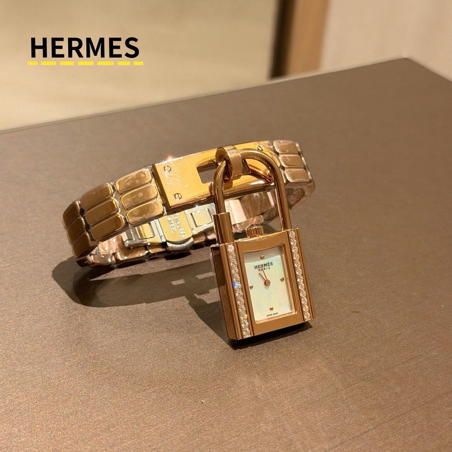 27341-Hermès-2100 gallery