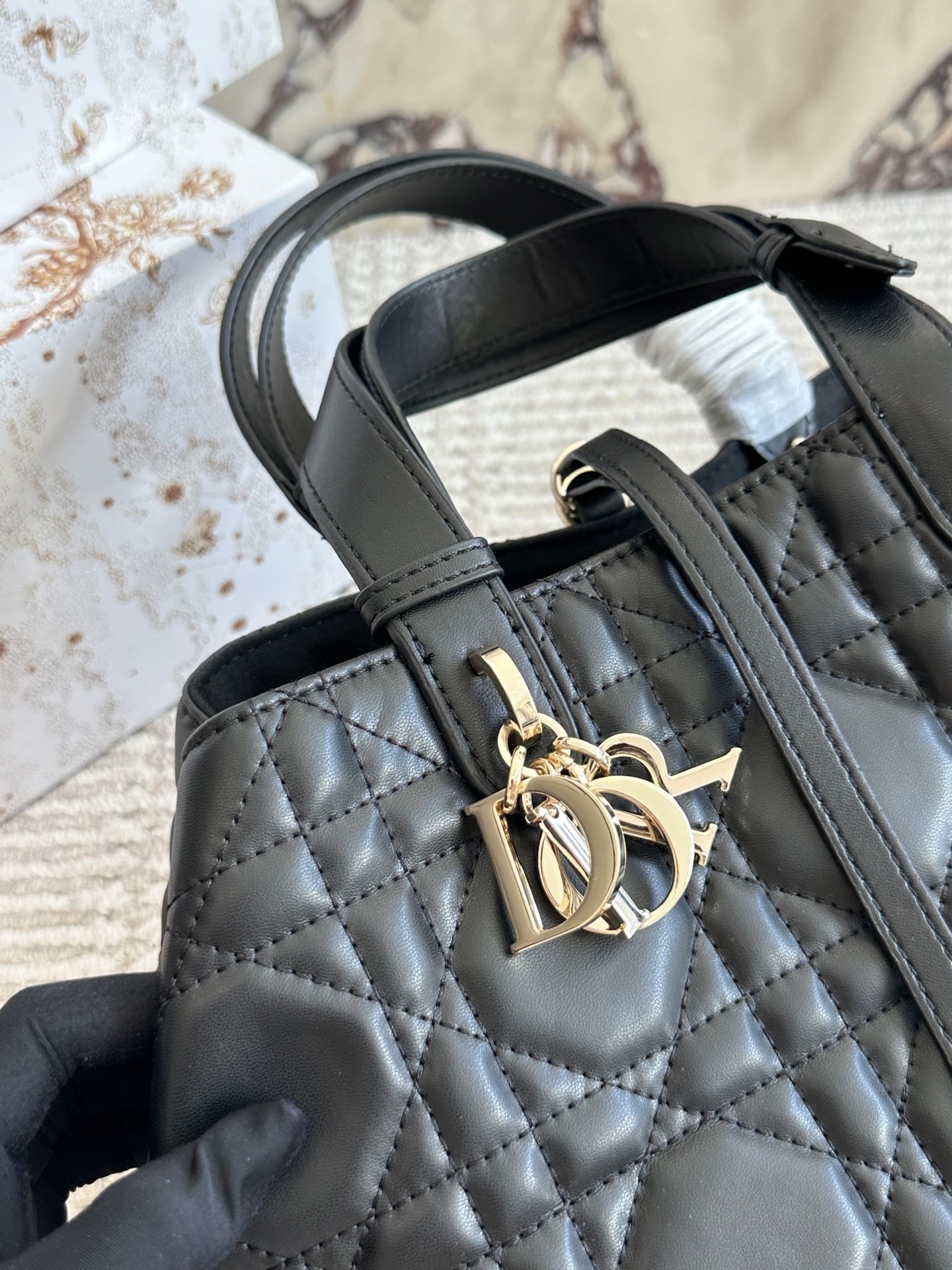 27348-DIOR-588 gallery