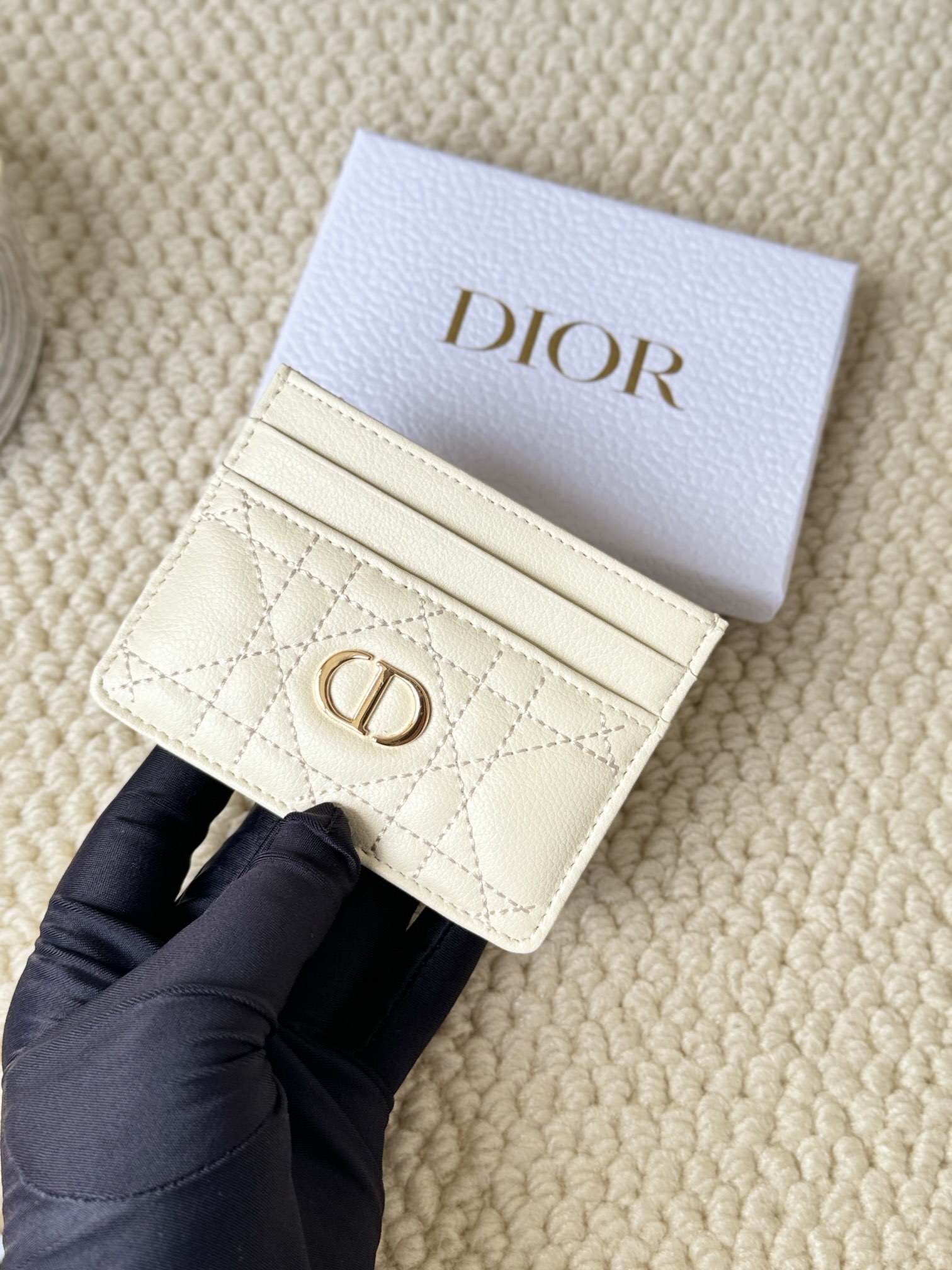 27356-DIOR-220 gallery