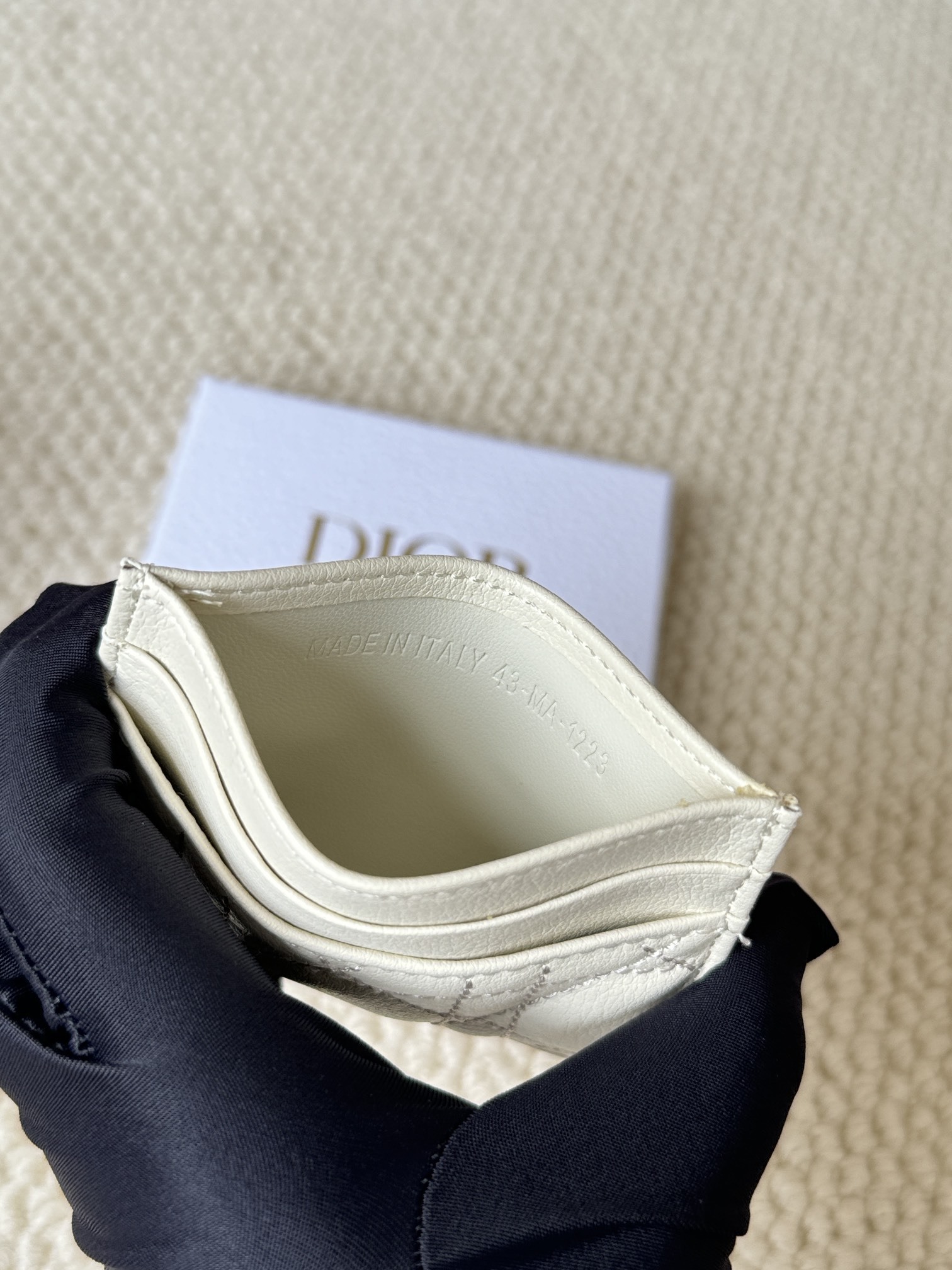 27356-DIOR-220 gallery