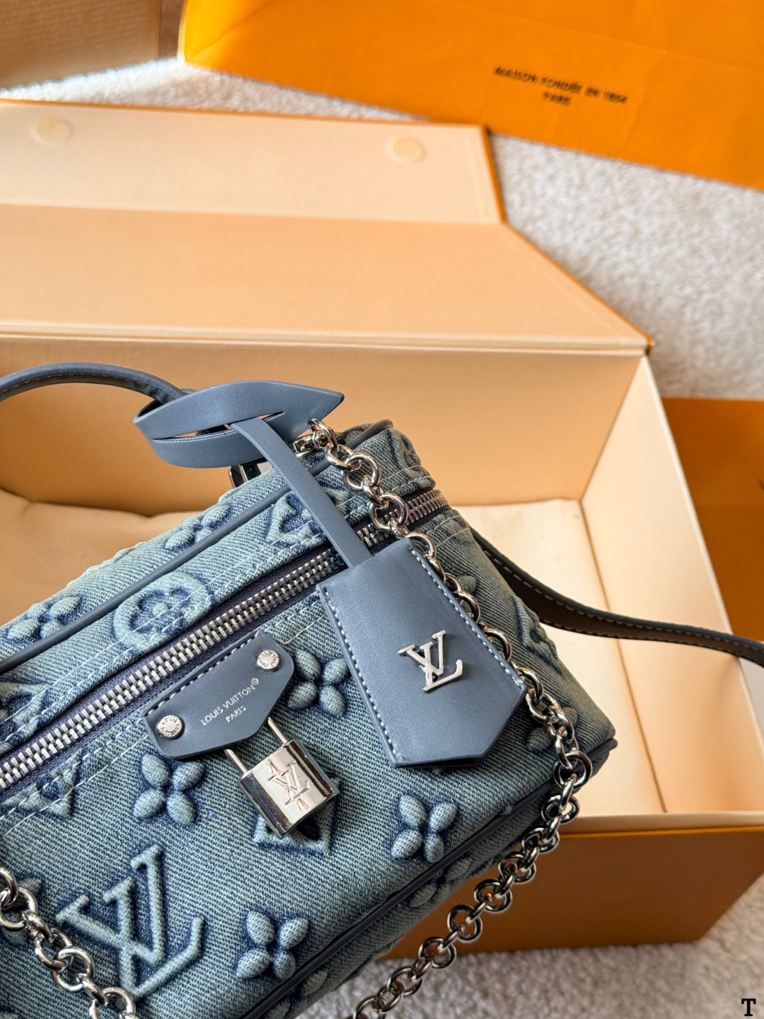 27359-LV-483 gallery