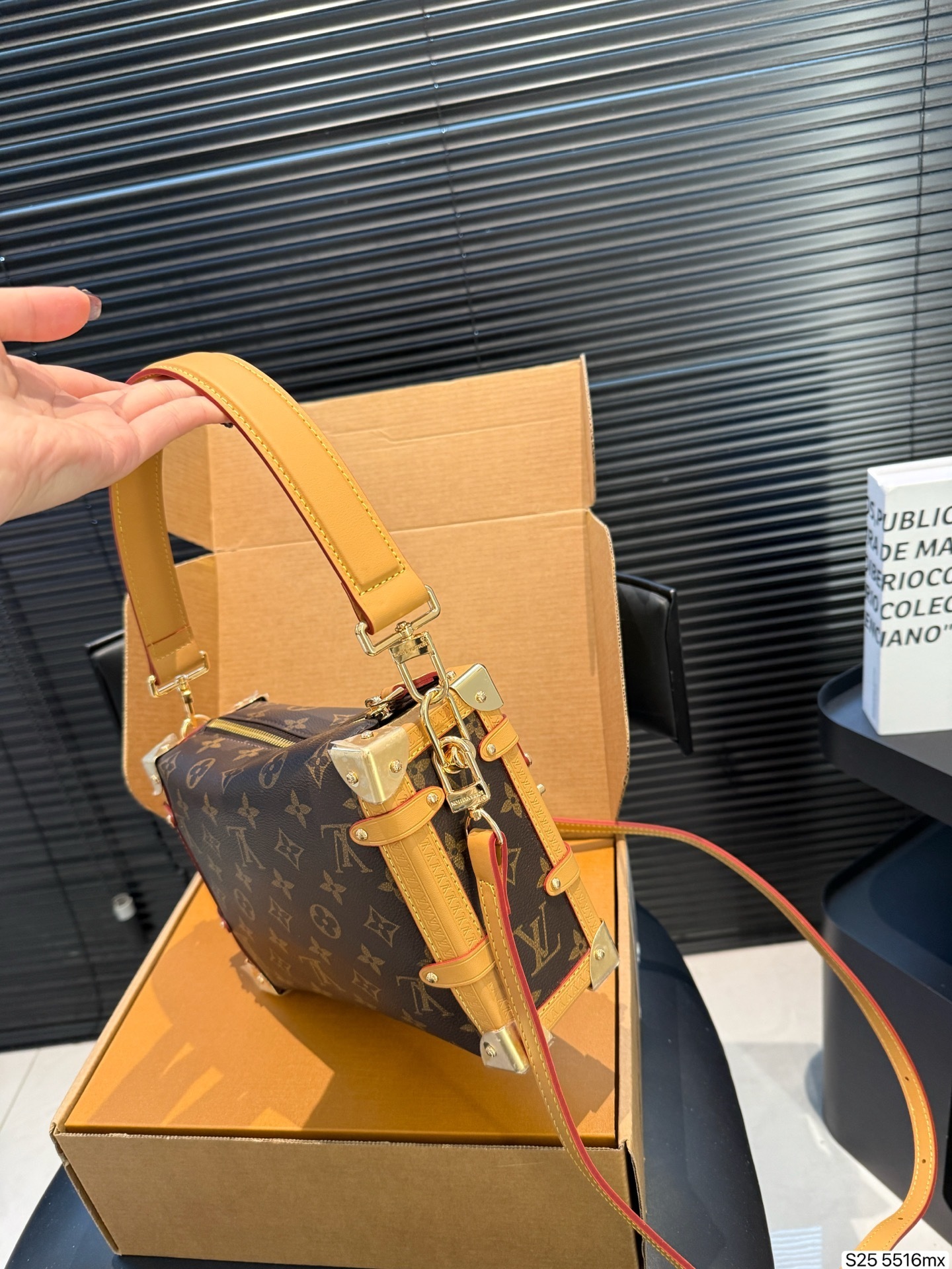 27360-LV-500 gallery