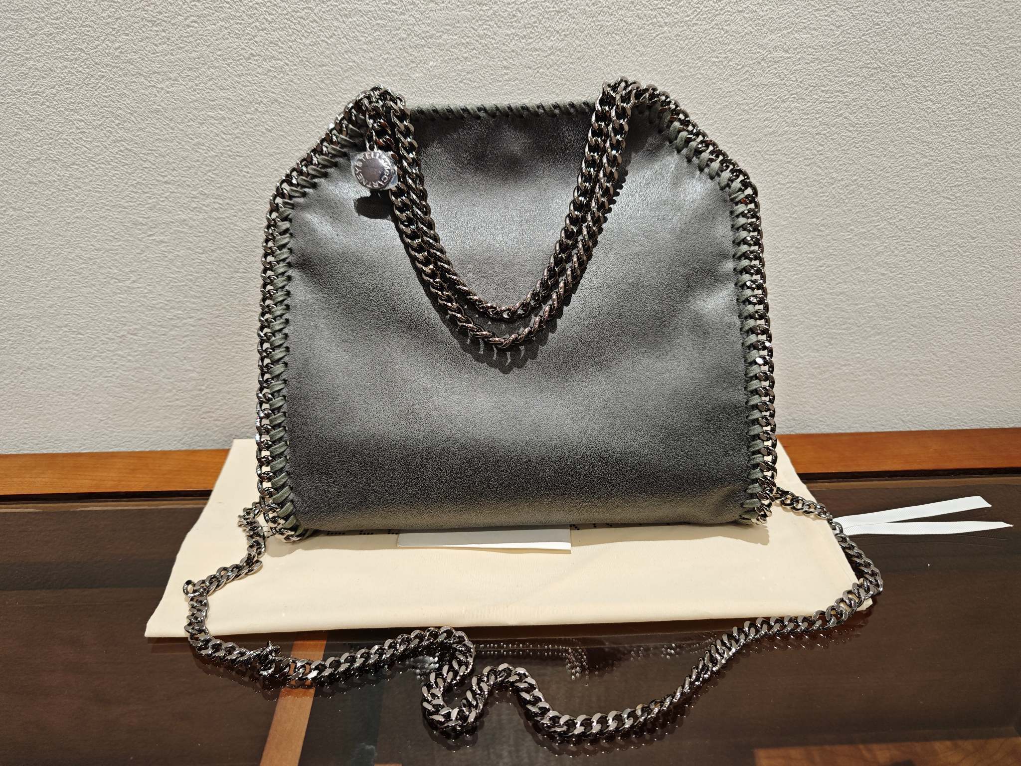 27367-Stella McCartney-698-550-483 gallery