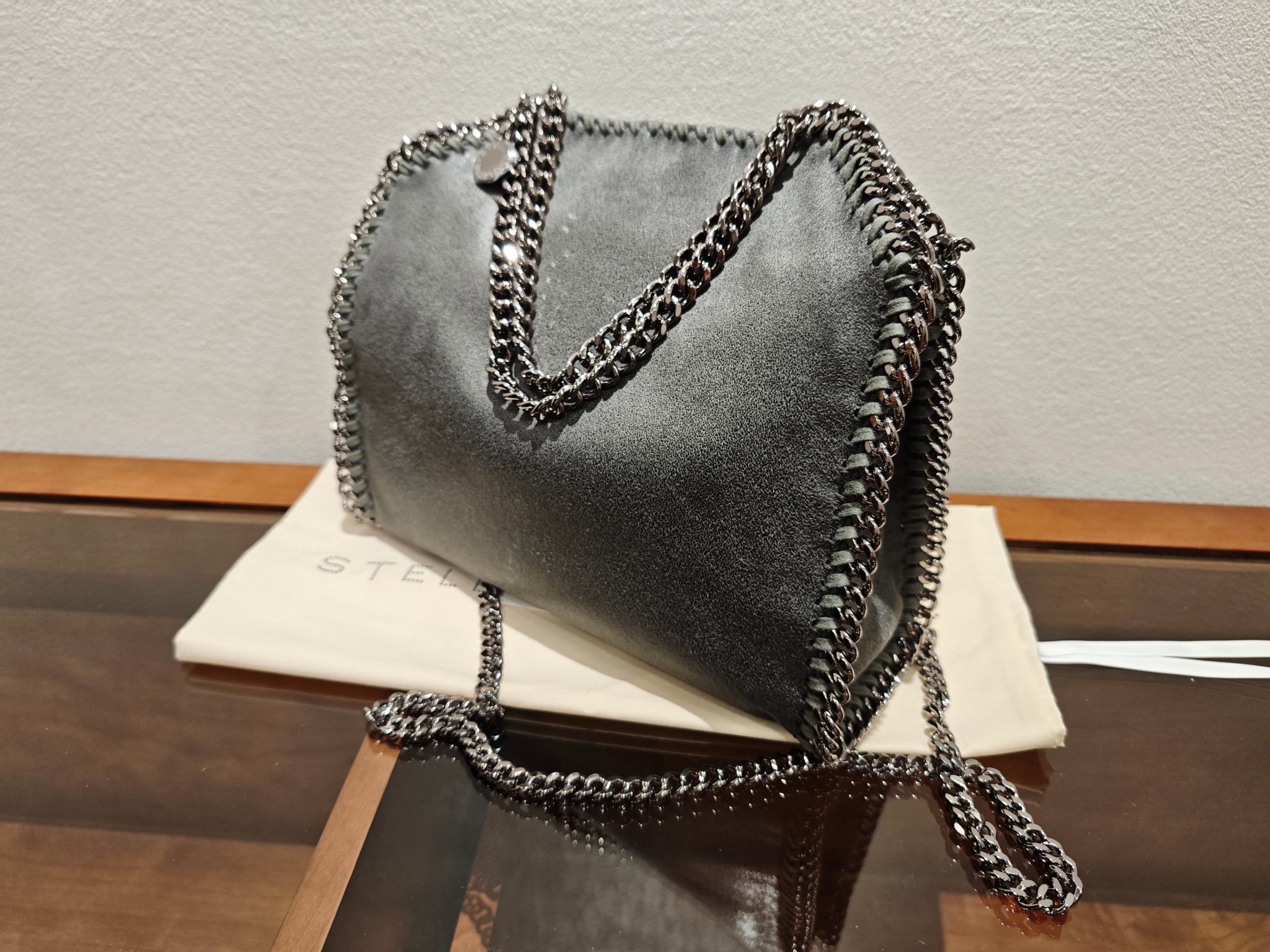 27367-Stella McCartney-698-550-483 gallery