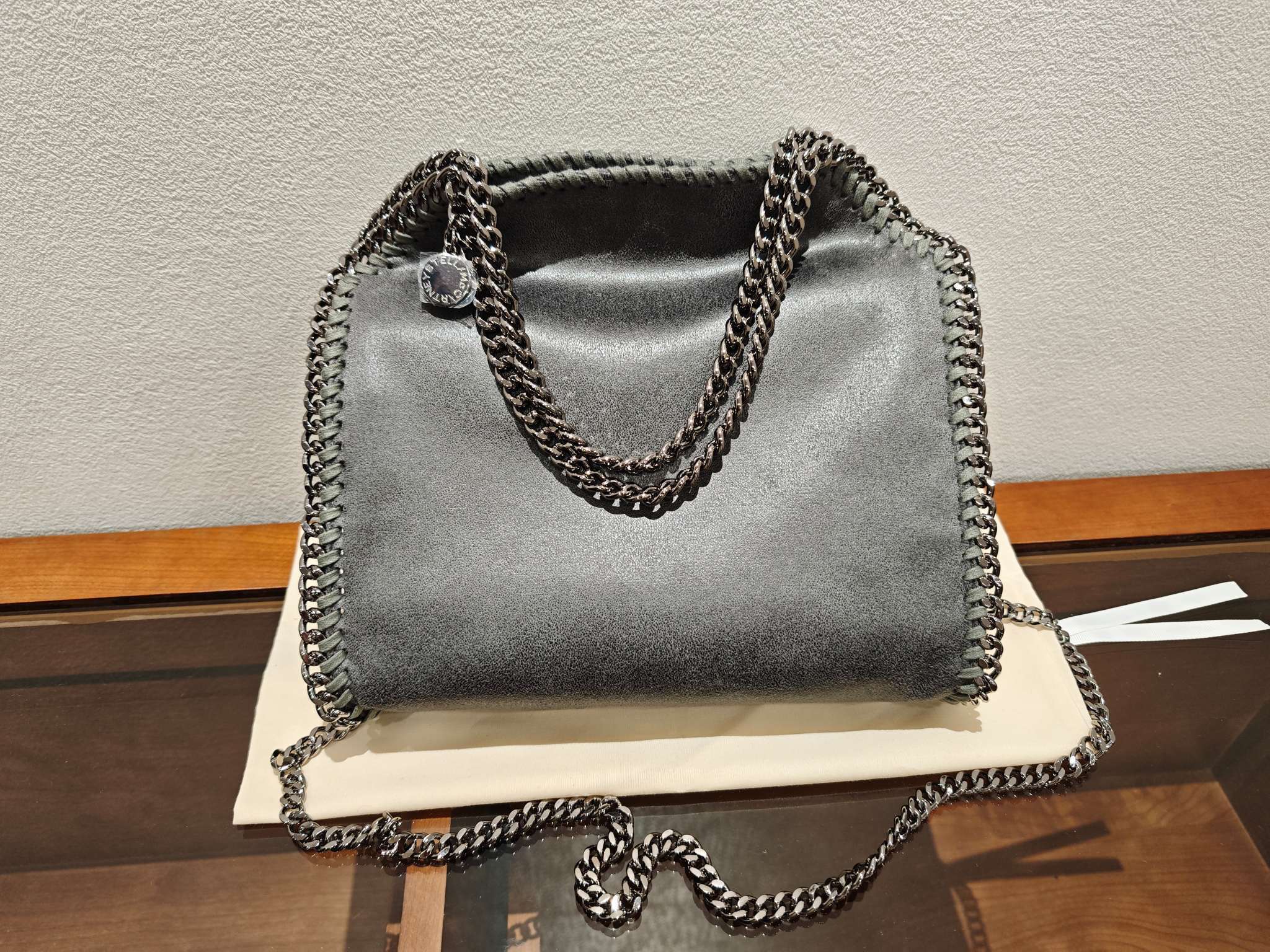 27367-Stella McCartney-698-550-483 gallery