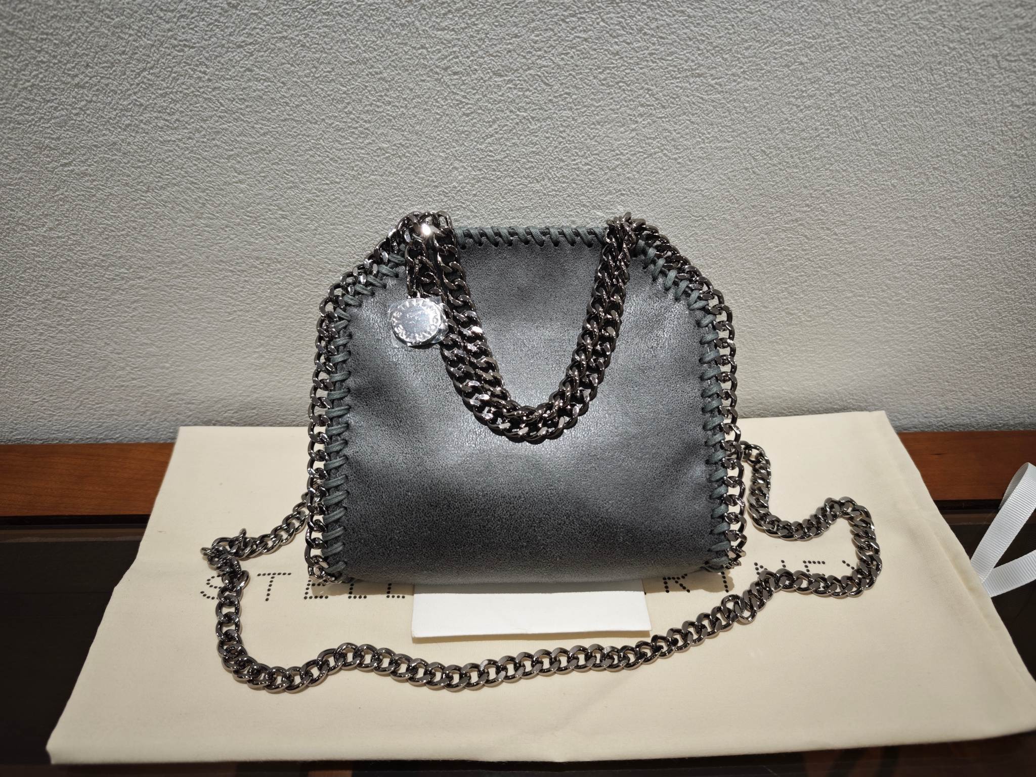 27367-Stella McCartney-698-550-483 gallery