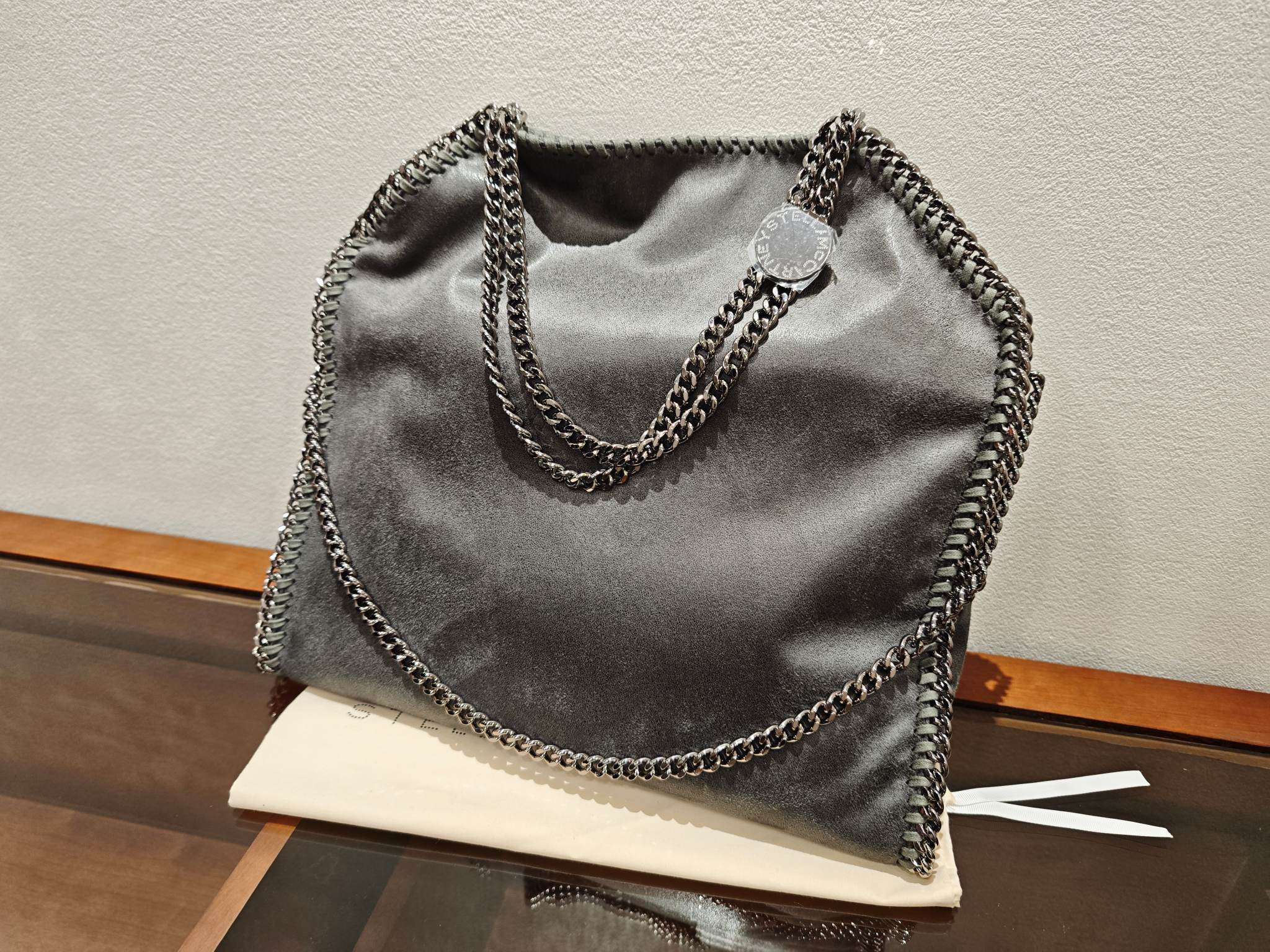 27367-Stella McCartney-698-550-483 gallery