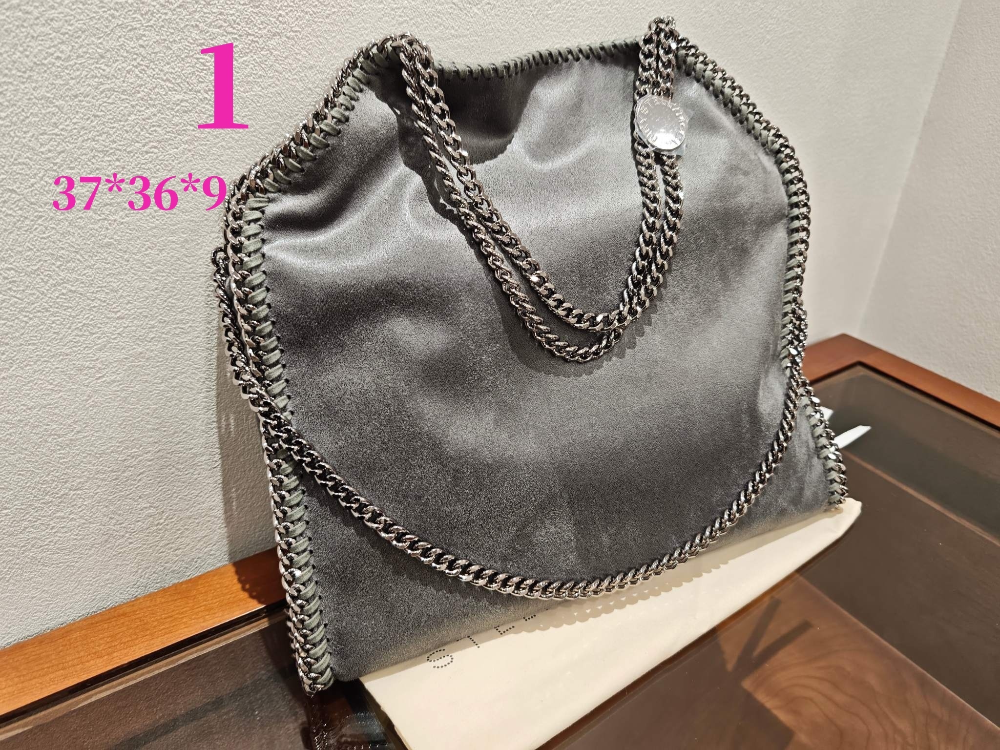 27367-Stella McCartney-698-550-483 gallery