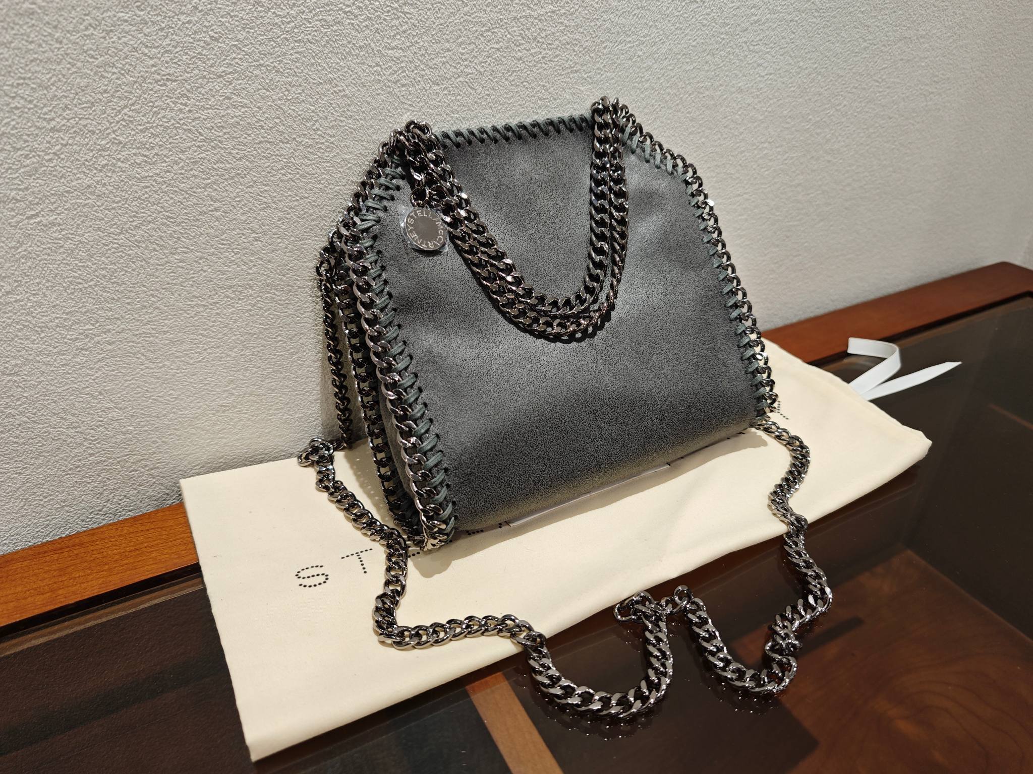 27367-Stella McCartney-698-550-483 gallery