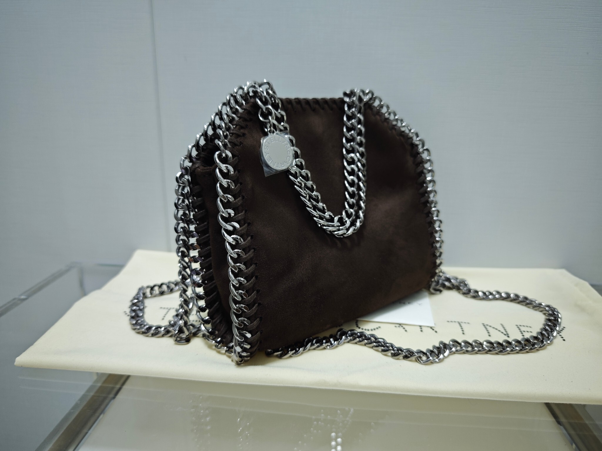 27368-Stella McCartney-698-550-489 gallery