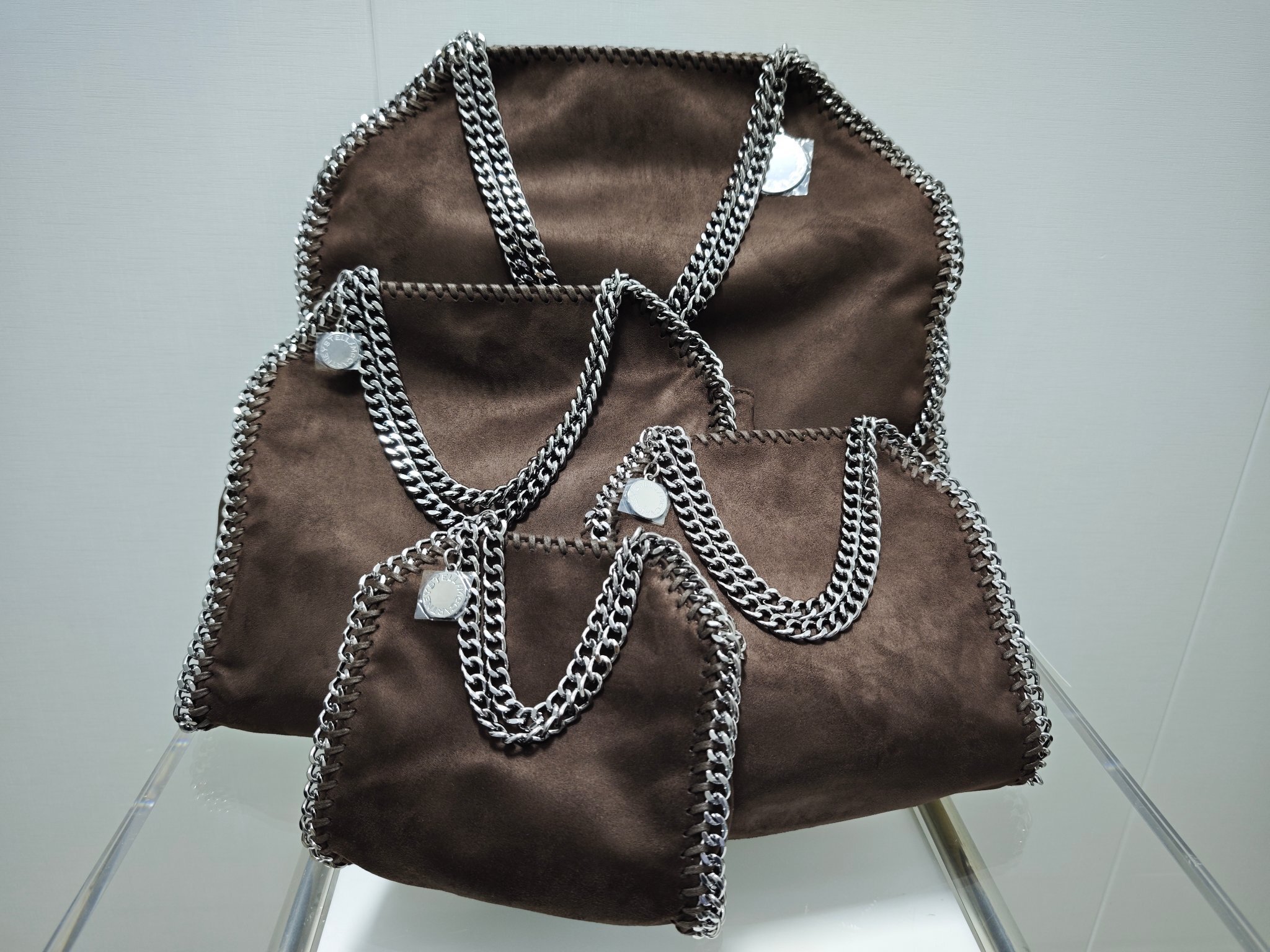 27368-Stella McCartney-698-550-489 gallery