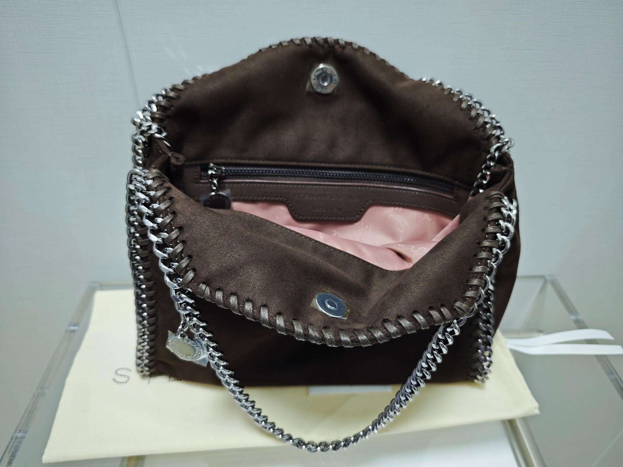 27368-Stella McCartney-698-550-489 gallery