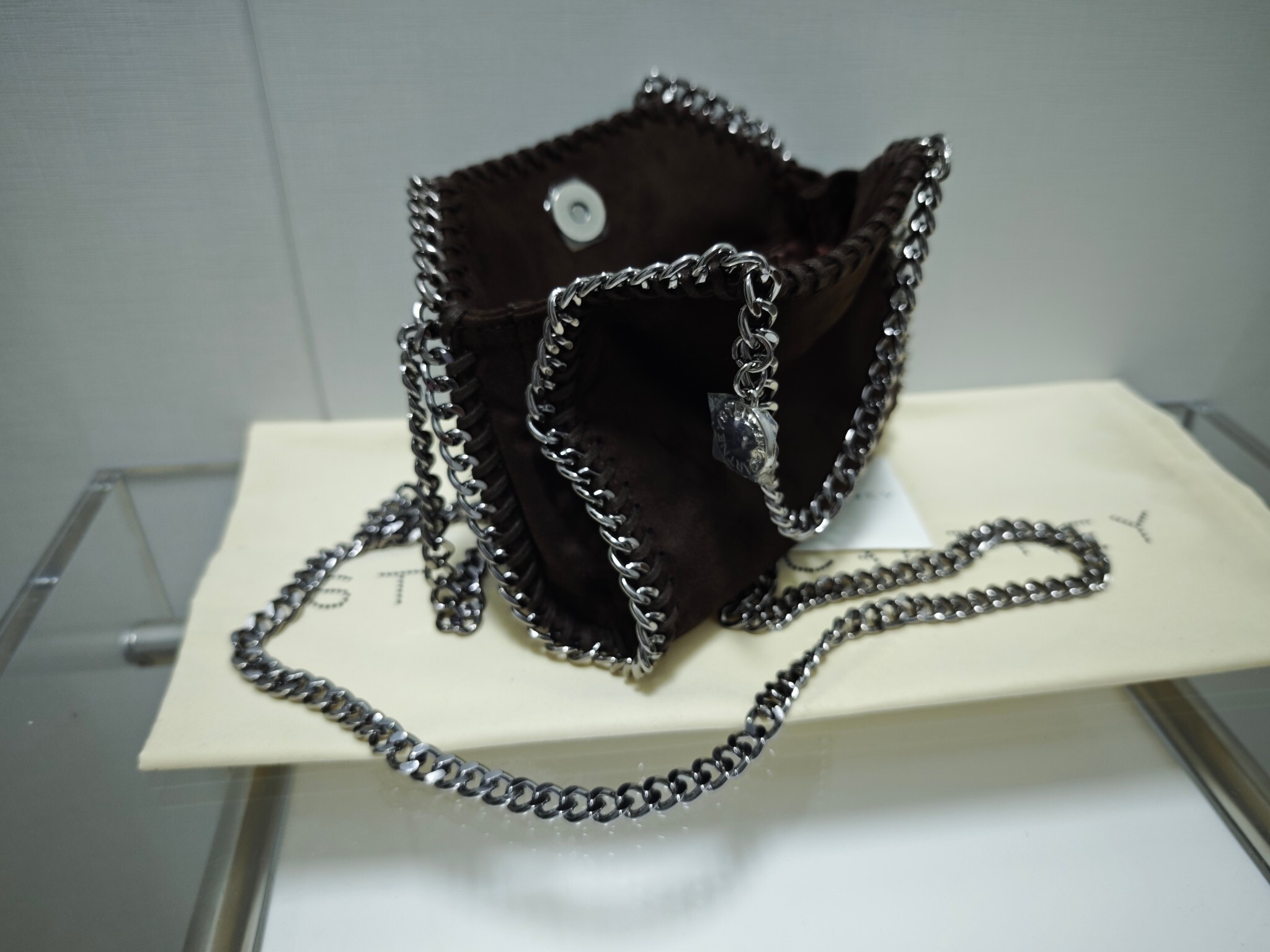 27368-Stella McCartney-698-550-489 gallery