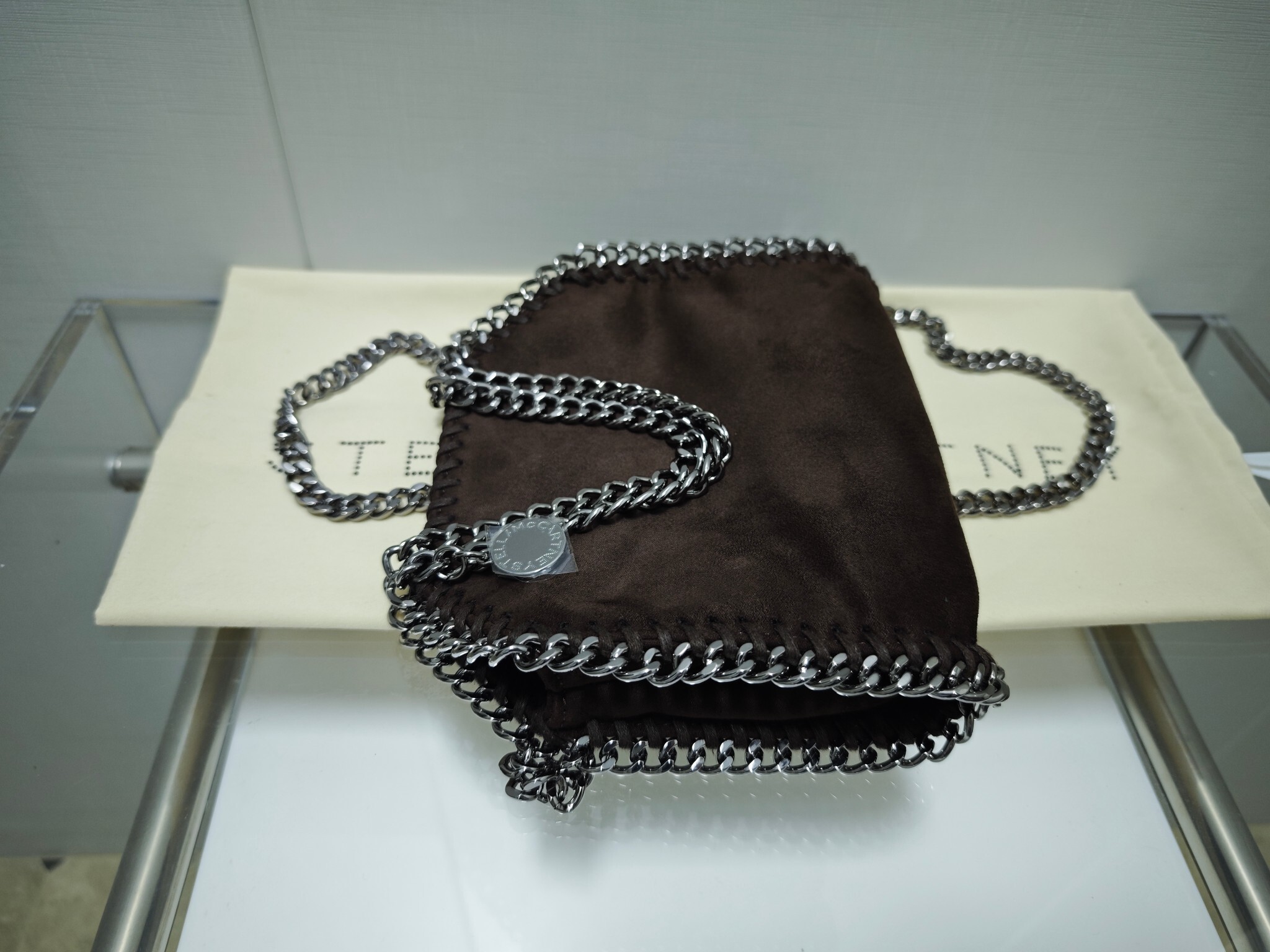 27368-Stella McCartney-698-550-489 gallery