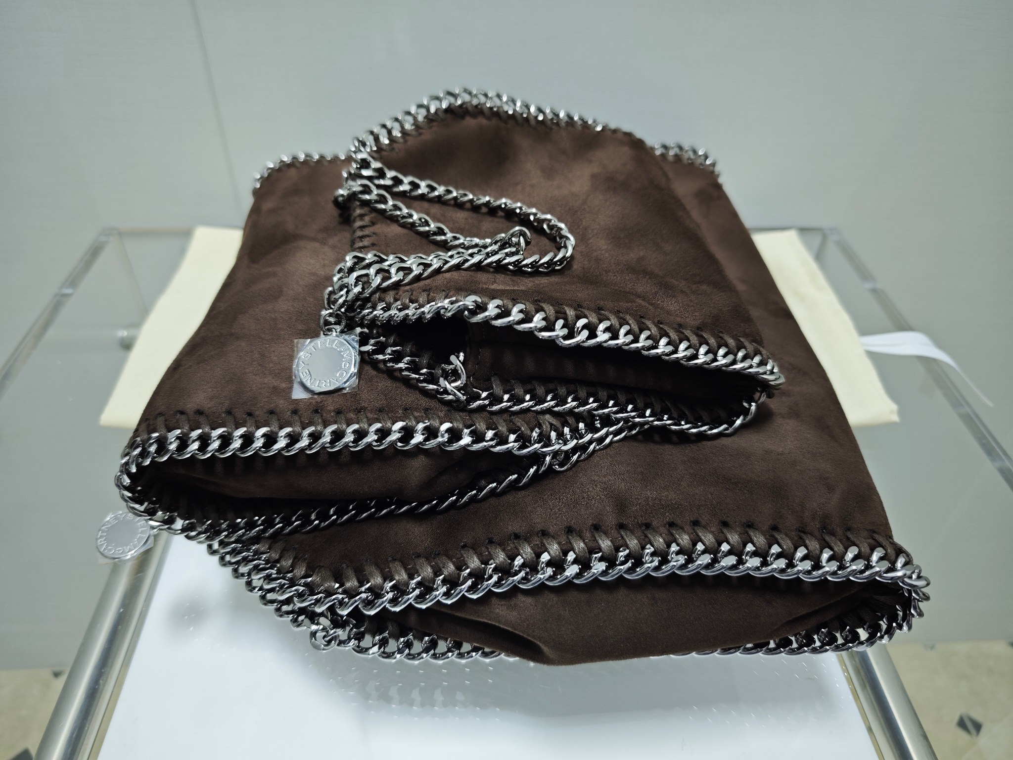 27368-Stella McCartney-698-550-489 gallery