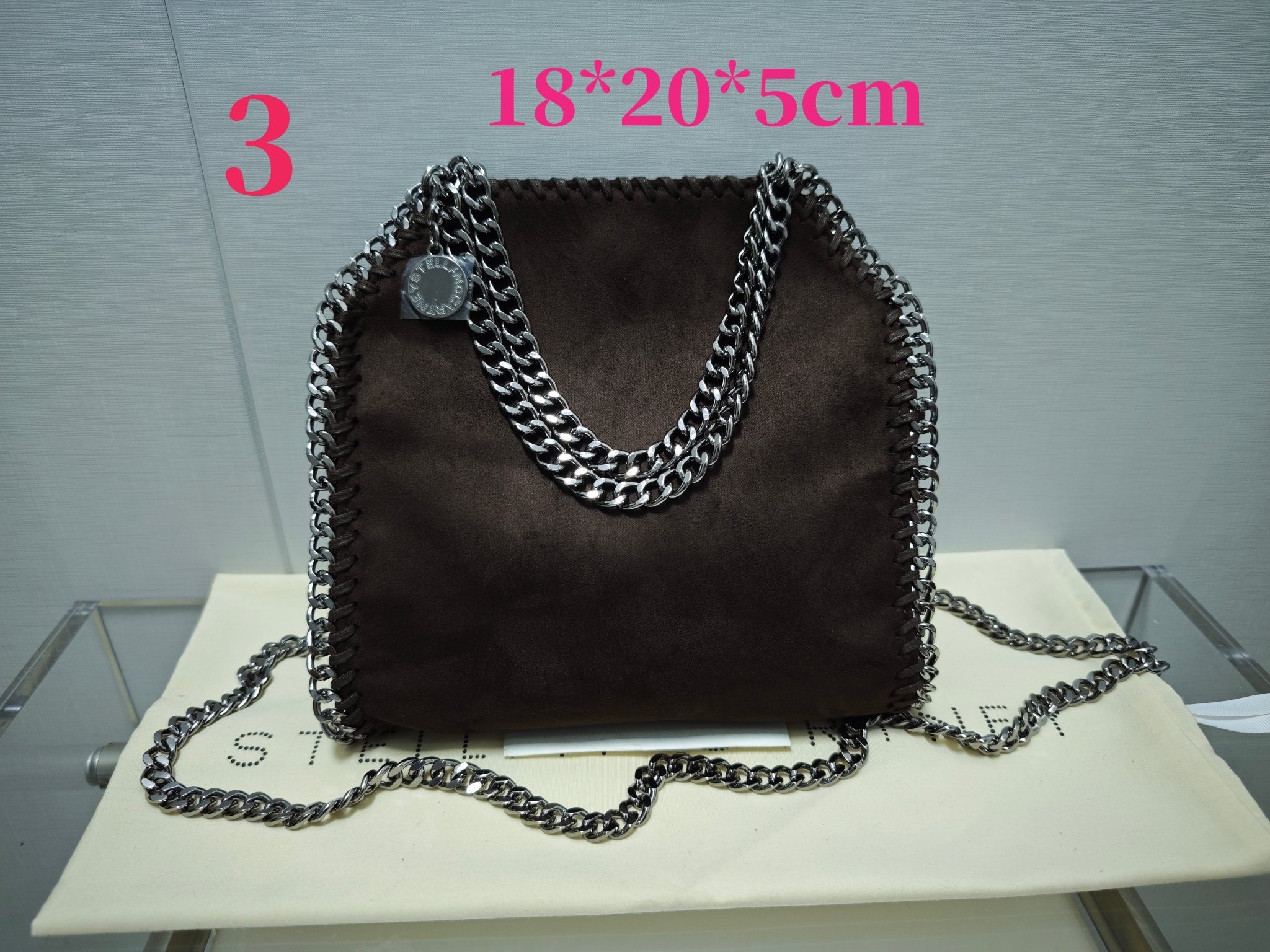 27368-Stella McCartney-698-550-489 gallery