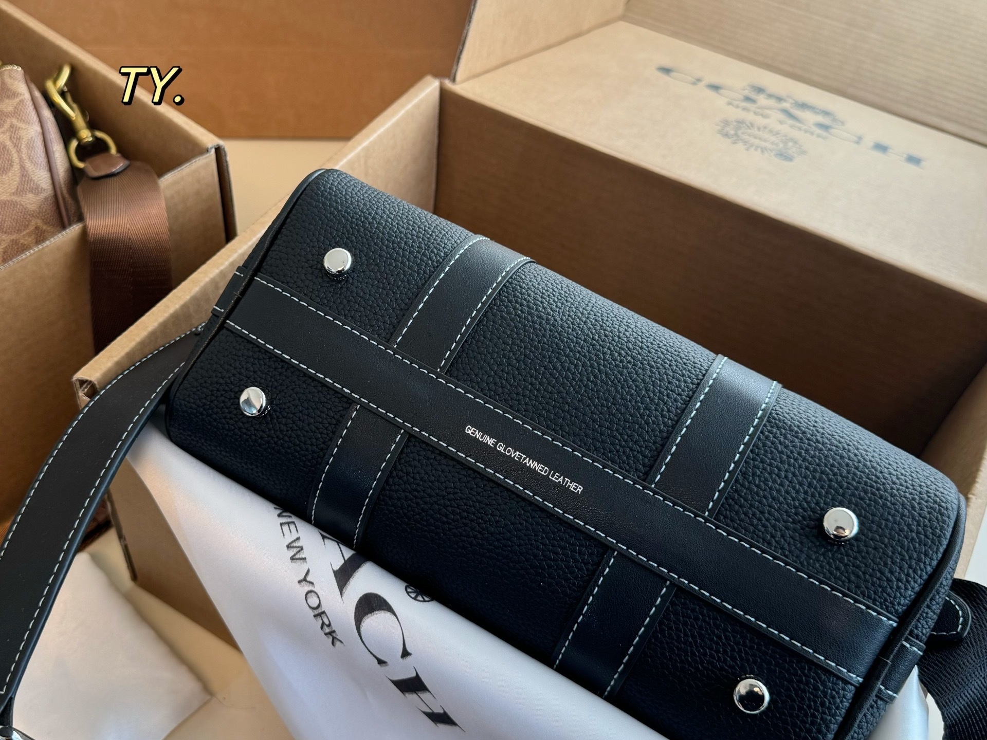 27369-COACH-460 gallery