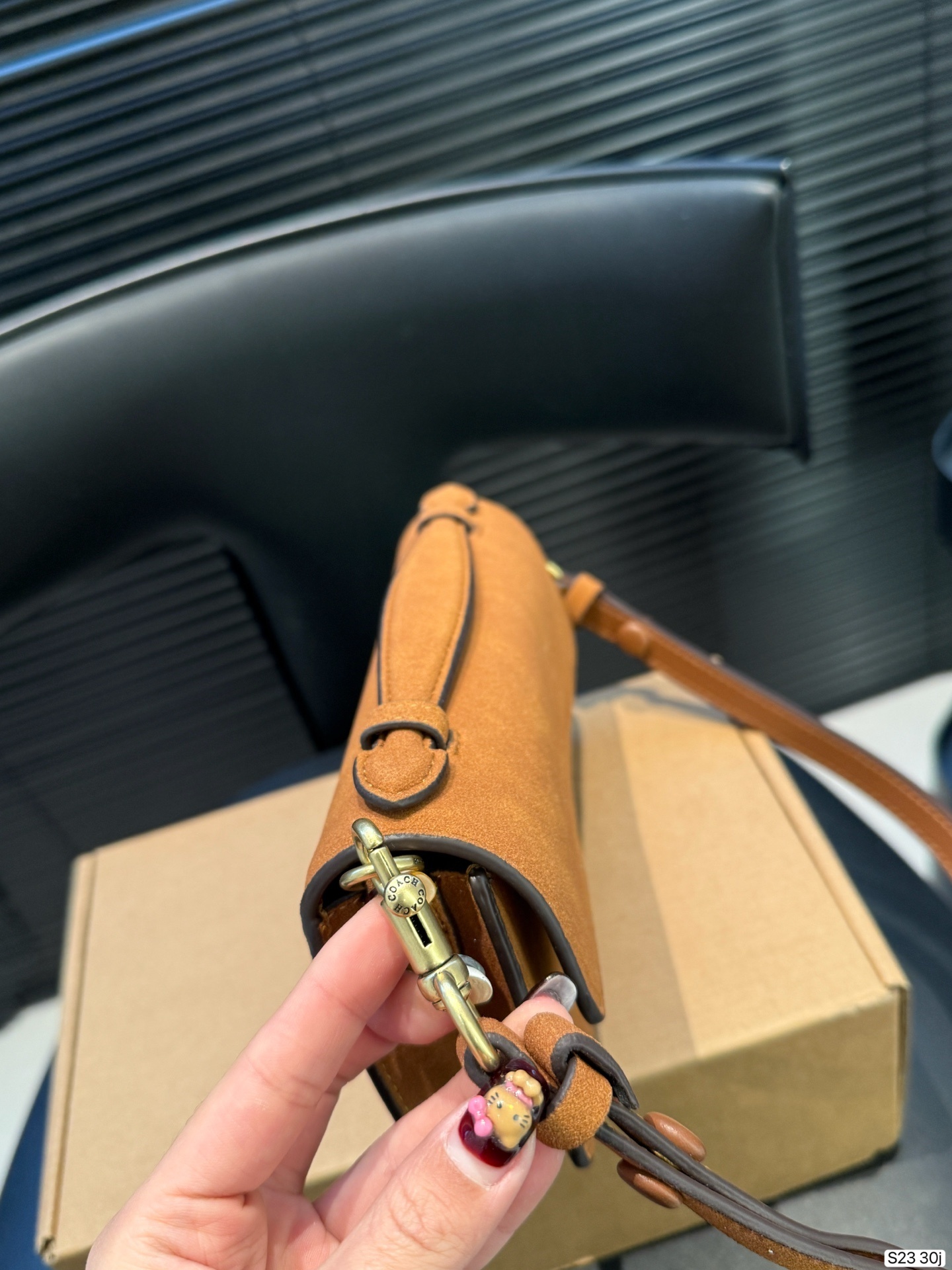 27370-COACH-483 gallery