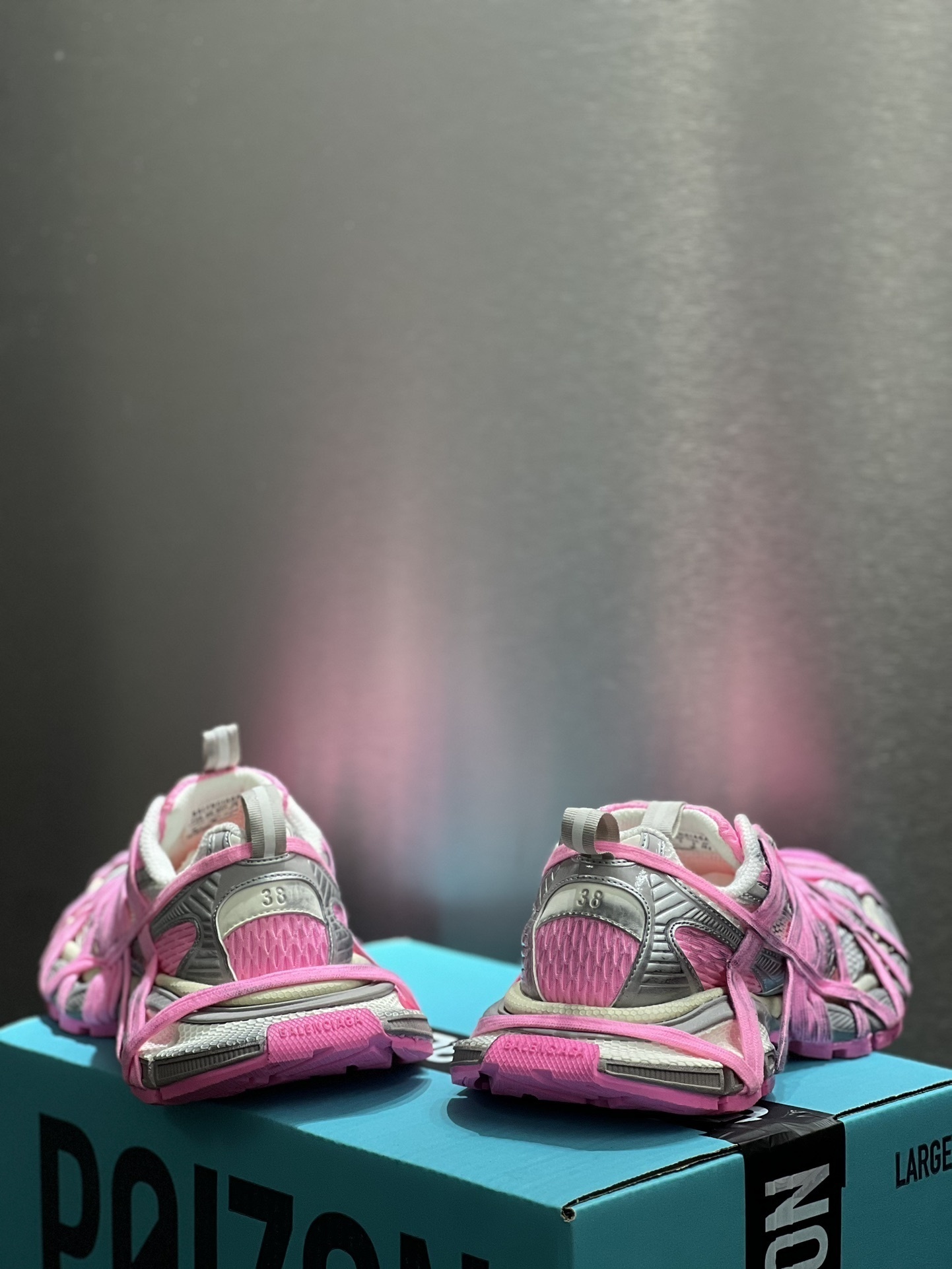 $103.50 Balenciaga ZT9178 gallery